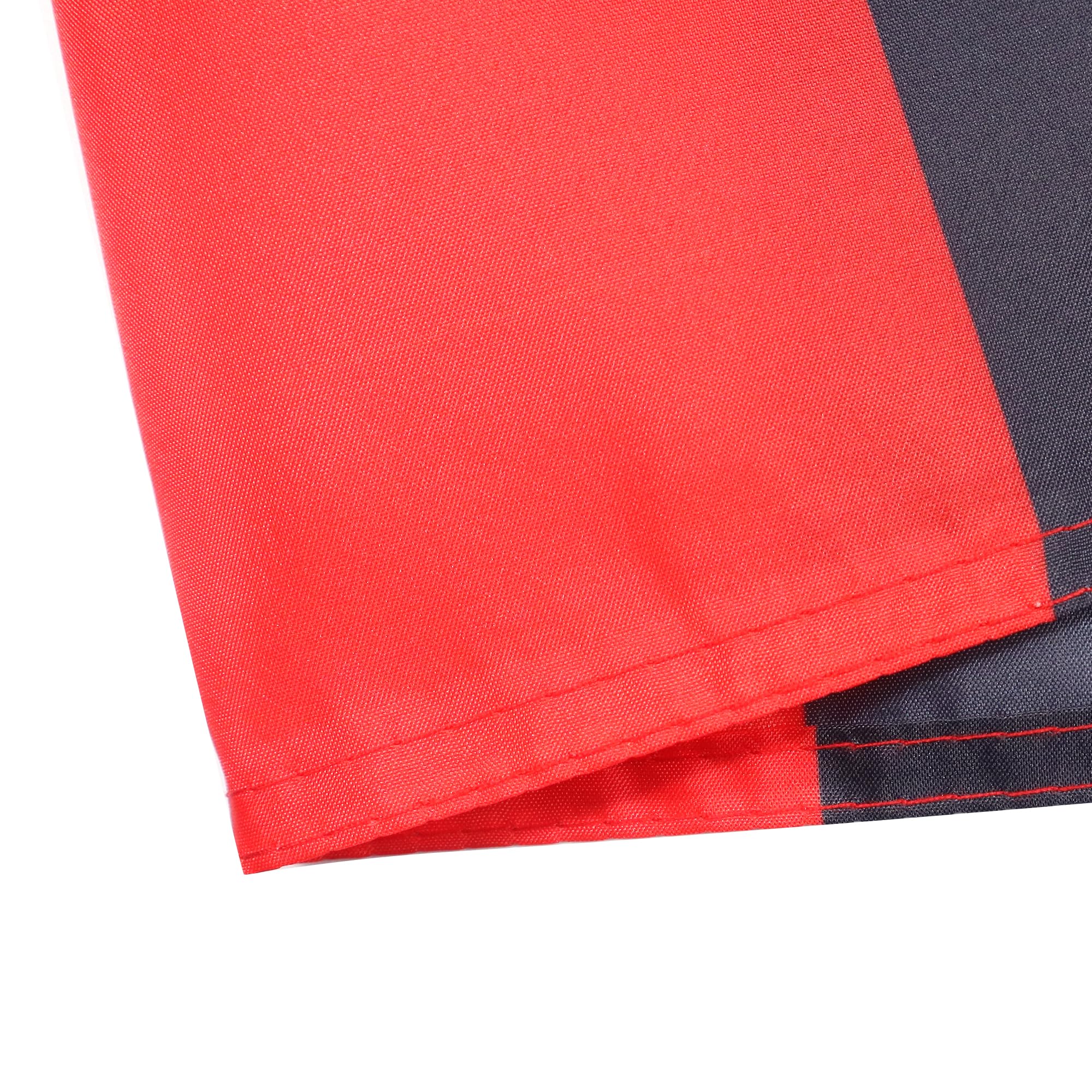 AZ FLAG Bandera A Cuadros Rojos Y Negros 90x60 cm 100% Poliéster Con Ojales de Metal