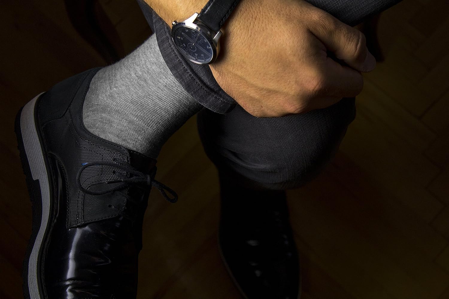 Hugh Ugoli Men's Cotton Dress Socks for Business & Trouser, Thin & Seamless Crew Socks, 4 Pairs with Gift Box, Shoe Size 8-12 - Image 2