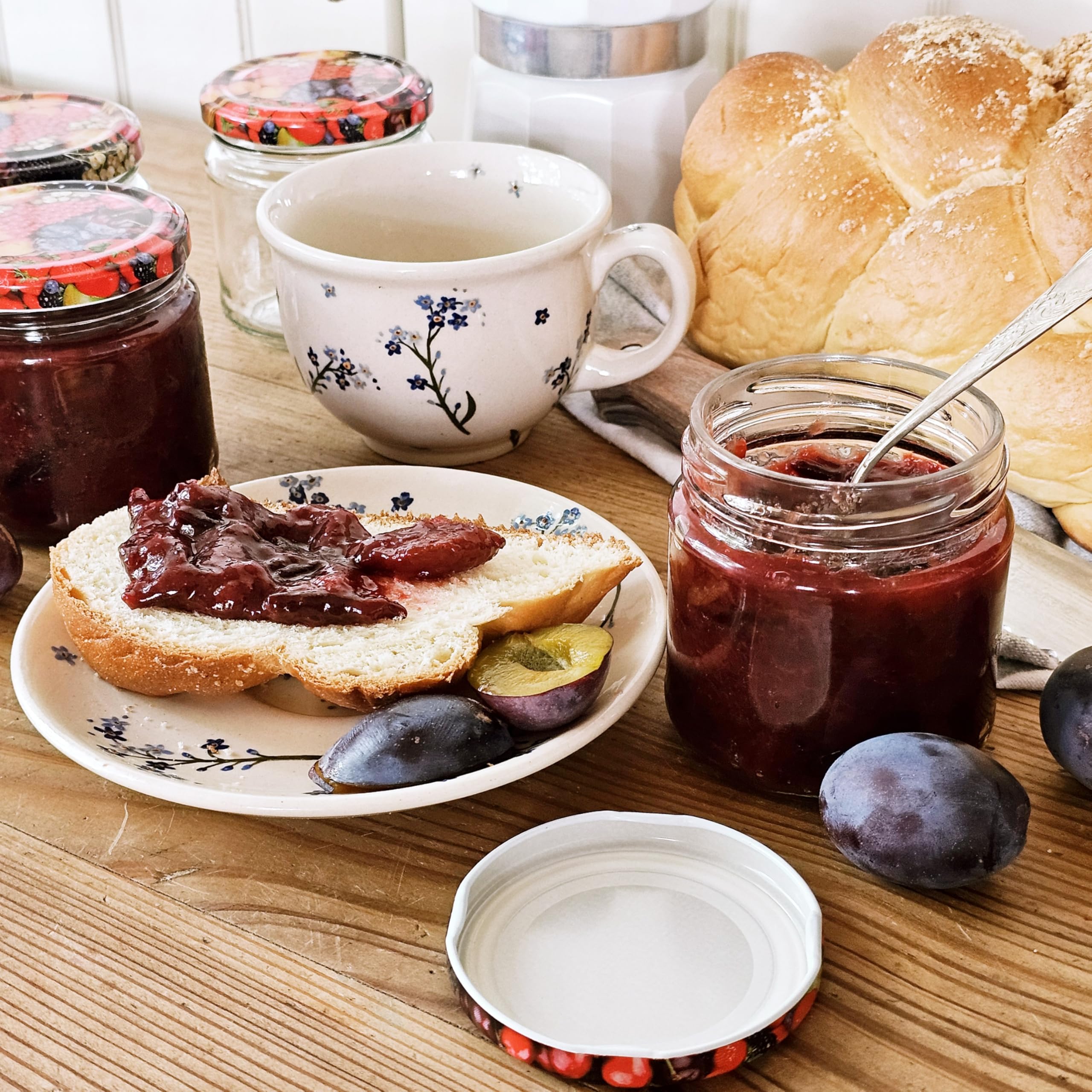Einmachgläser mit Schraubdeckel 210 ml – Marmeladengläser mit Deckel & Etiketten – Schraubgläser TO66 – Gläser – Spülmaschinenfest & Lebensmittelecht (Schwarz, 96 Stk.)