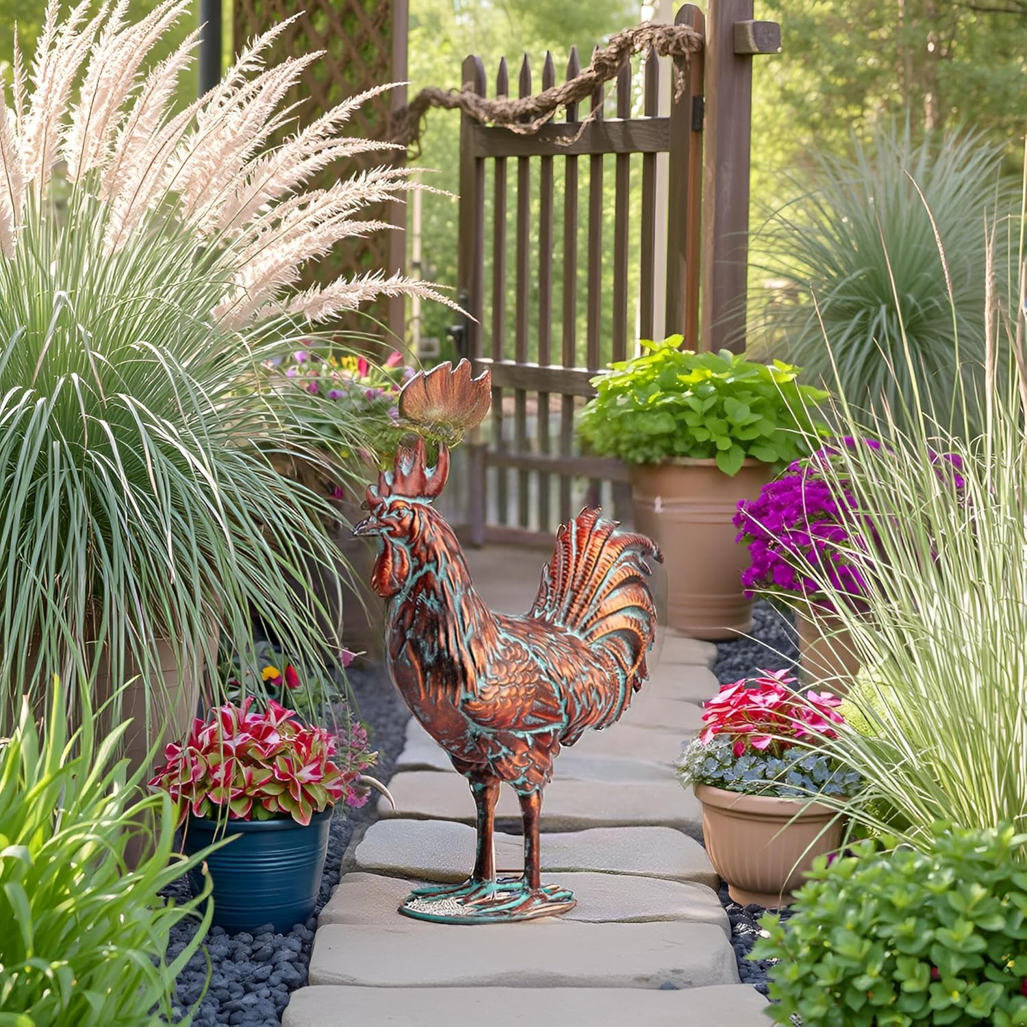 Metal Rooster Yard Decor 15.7" L x 18.8" H Large Outdoor Chicken Sculpture Yard Art Antique Copper Garden Statues for Backyard Patio Lawn Home Farmhouse Kitchen Decorations