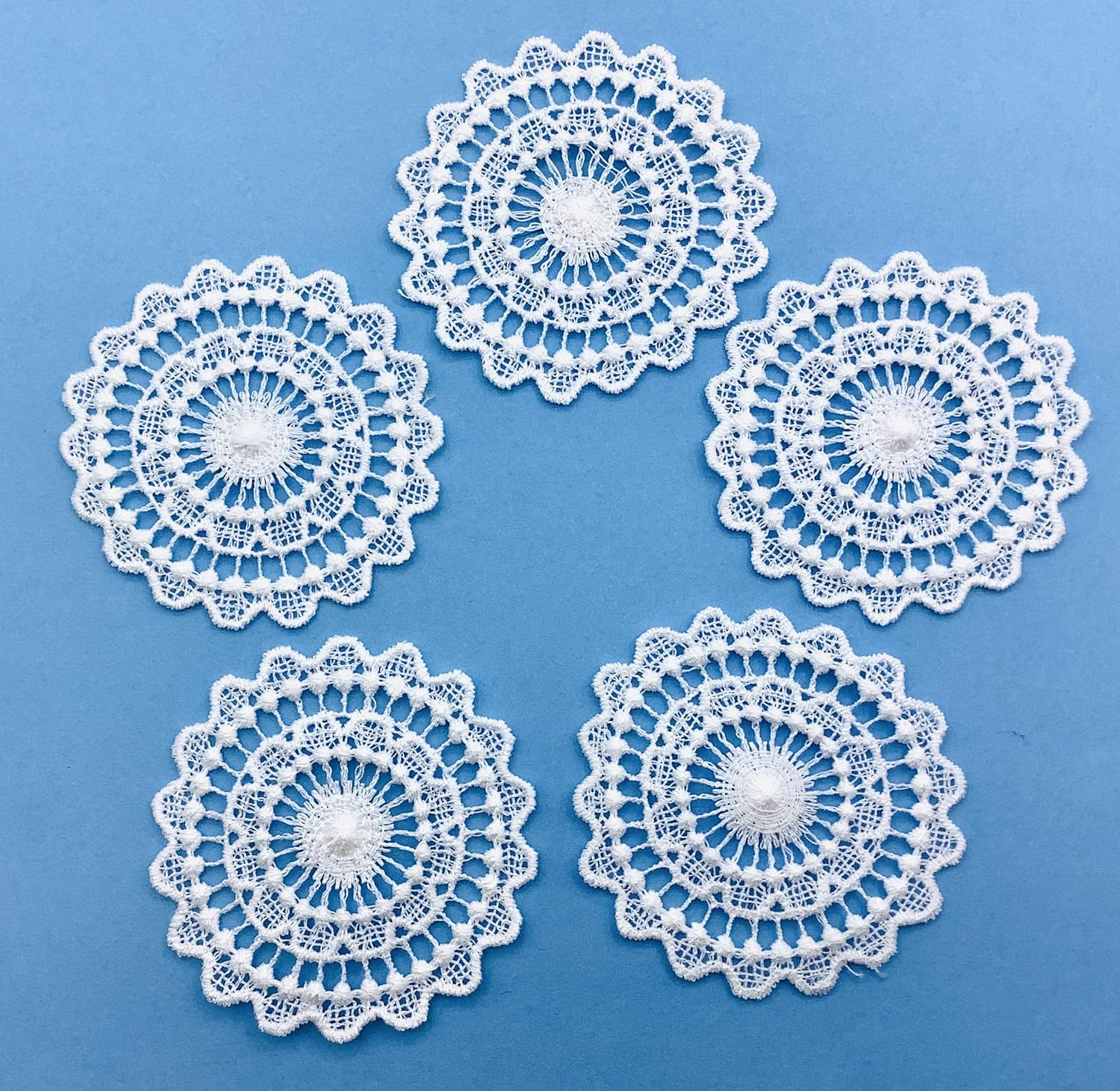 Trimplace White Venice Lace Circle Applique 2" Across - 5 Pieces
