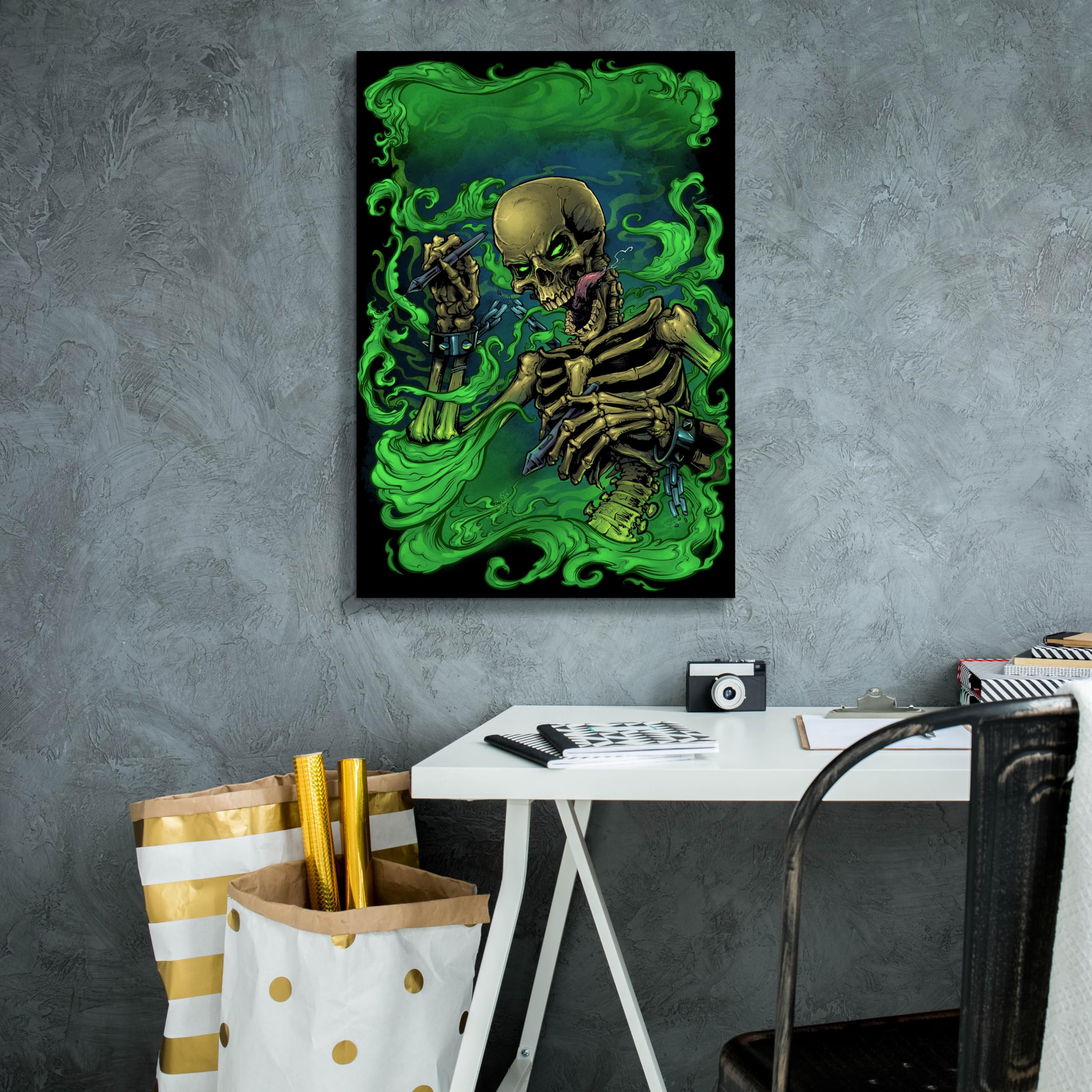Amazon.com: Epic Graffiti 'Airbrush Skeleton' by Flyland Designs