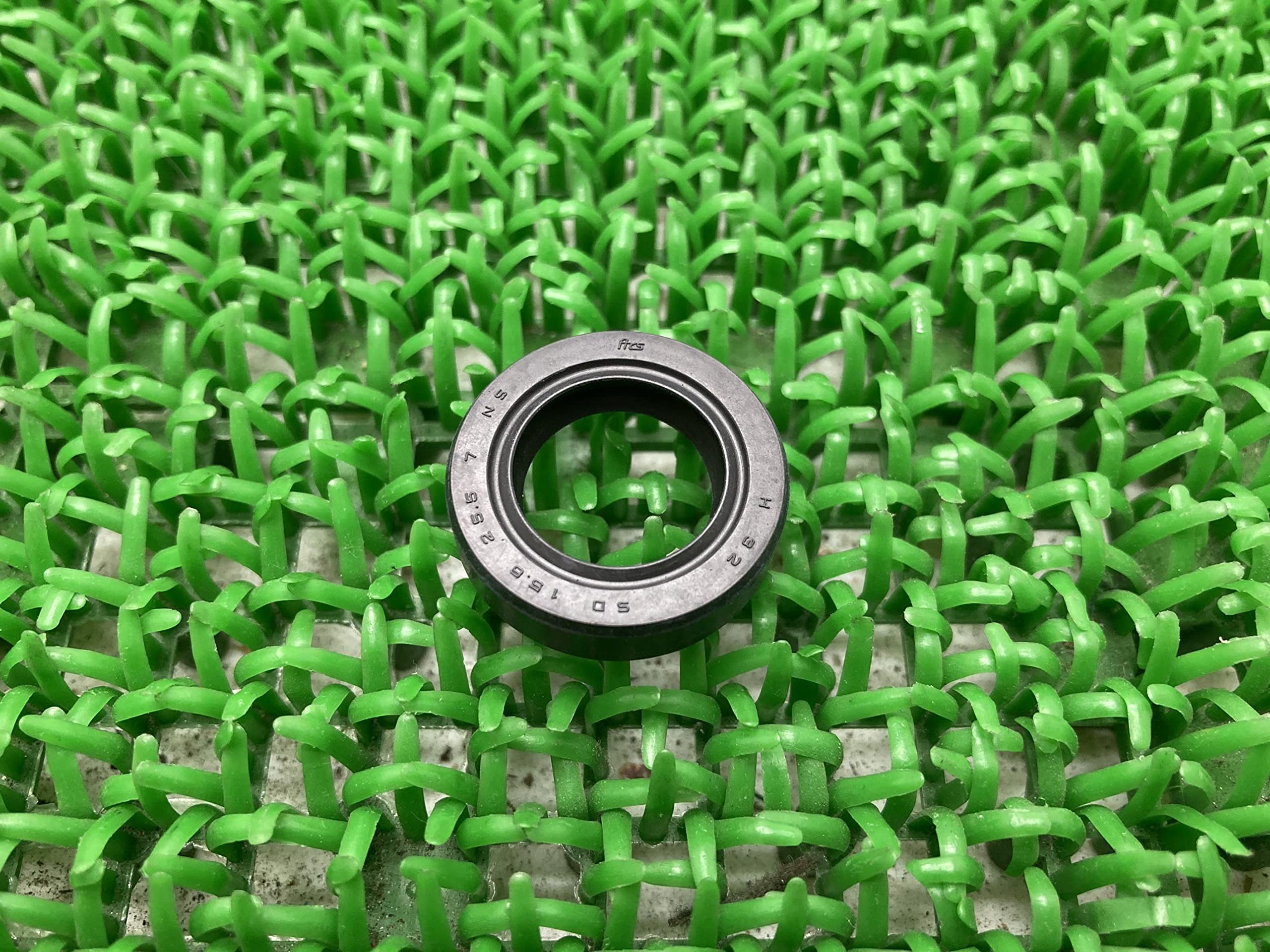 Amazon | ディオ クランクケースオイルシール 91201-GK8-003 ホンダ