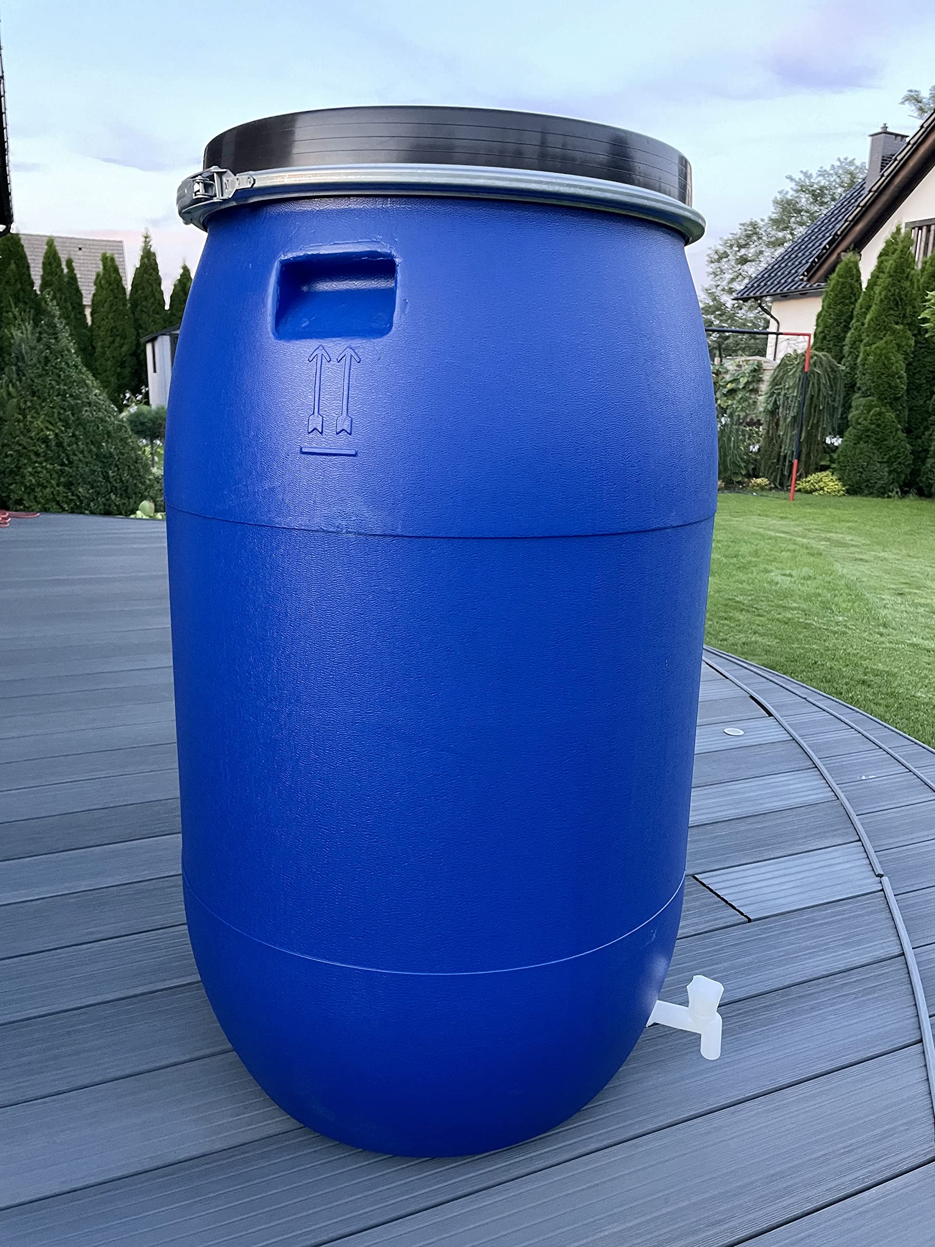 AGROHIT Beczka na deszczówkę o pojemności 220 l, z tworzywa sztucznego, pojemnik na deszczówkę z pokrywką, metalowy pierścień i kranik, do przechowywania żywności, kolor niebieski