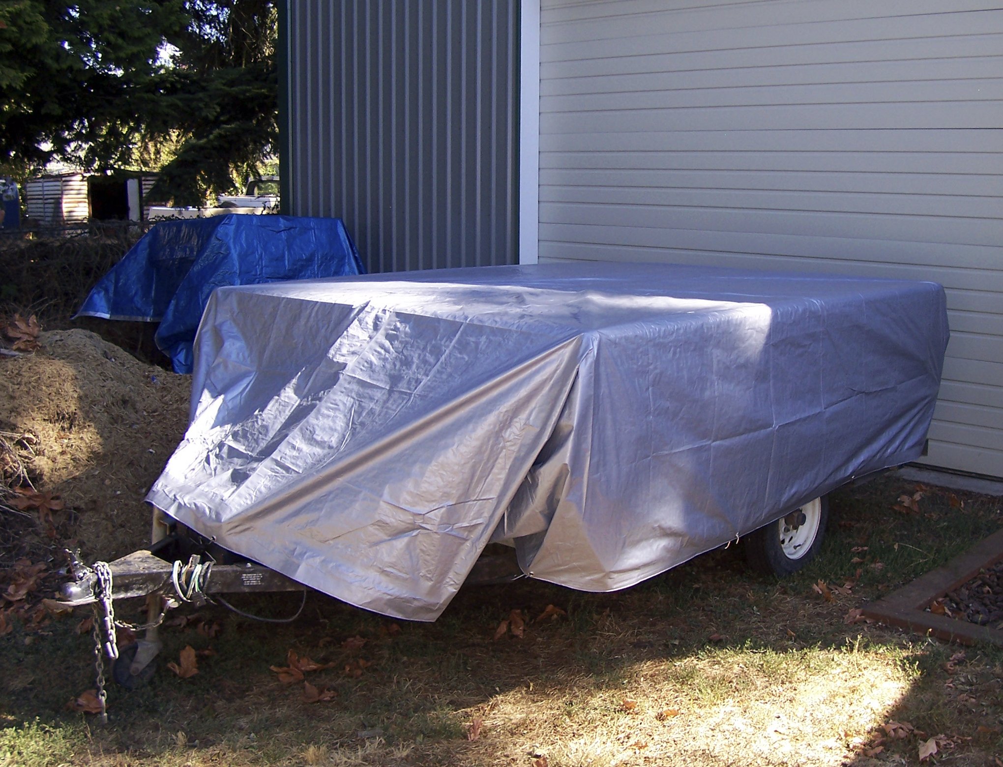 10'x 12' Heavy Duty Premium Red Tarp 12 Mil Thickness