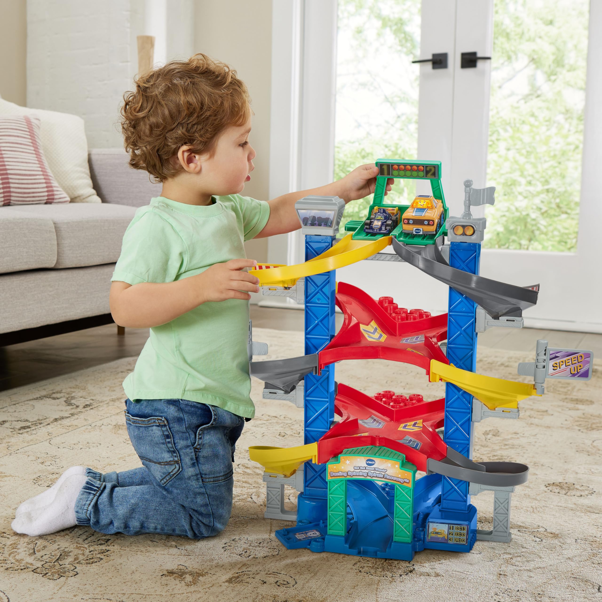 VTech - Tut Tut Bolides Série Pro, Super Tour Duo Challenge avec Voiture de Course Lenny As du Circuit, Circuit Voitures Enfant, 3 Zones Magiques, Cadeau Enfant de 2 Ans à 6 Ans - Contenu en Français