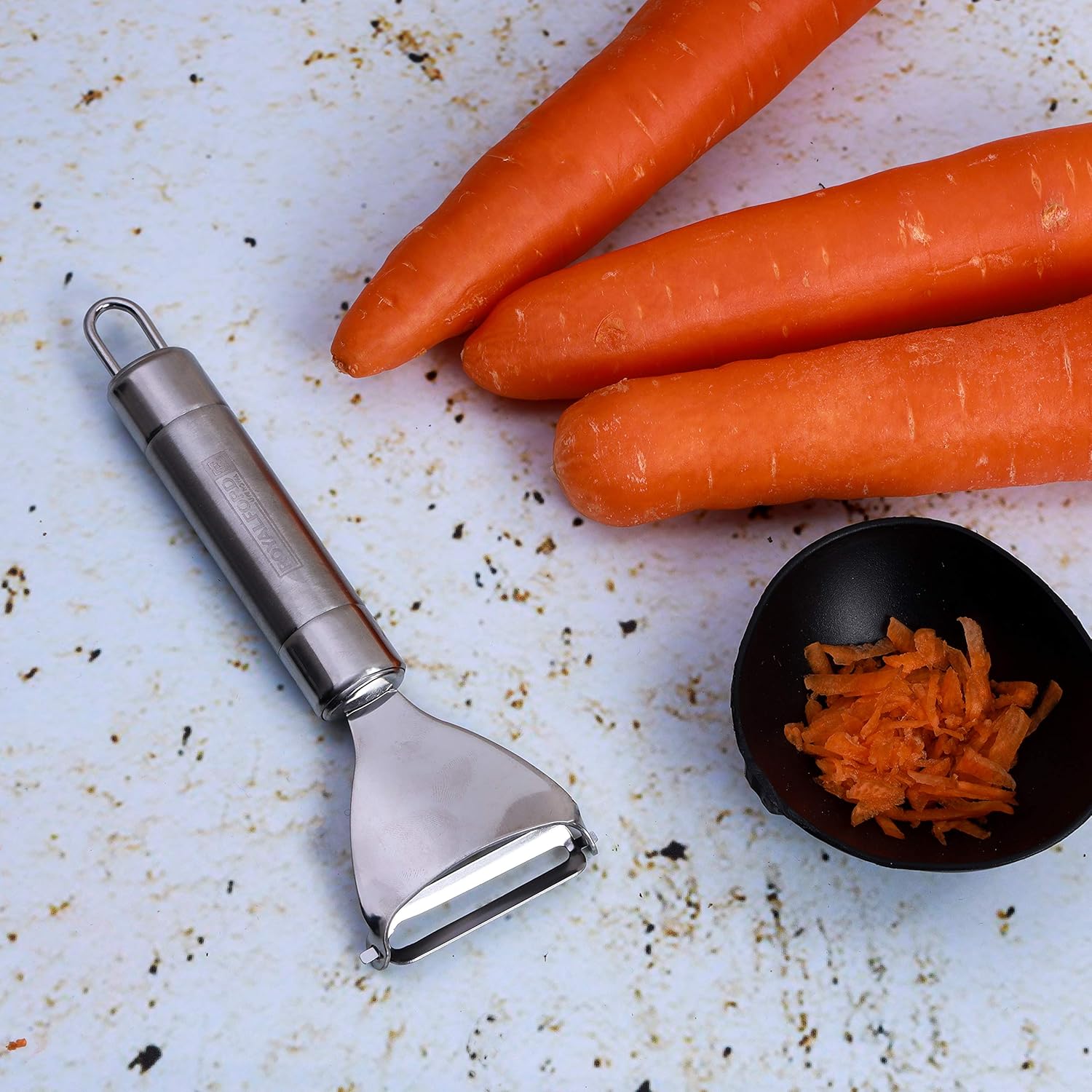 Royalford Food Peeler RF1189-TP Triangle peeler, Silver,Stainless Steel 13CM 2026 - view 5