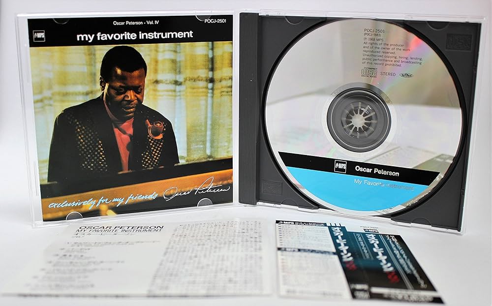 Amazon.co.jp: ソロ: ミュージック