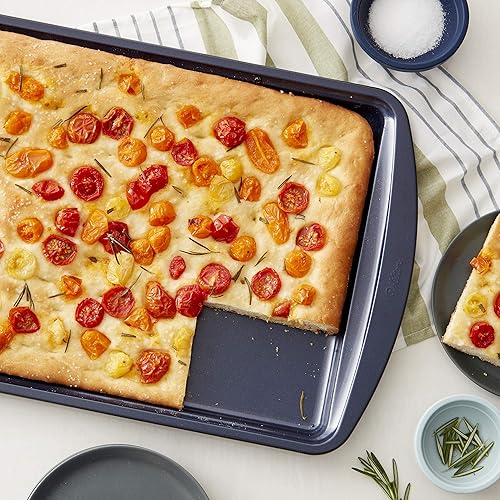 Miniatura 2 de Wilton Bandeja para hornear mediana antiadherente con infusión de diamantes, color azul marino, 15.2 x 10.2 pulgadas, acero