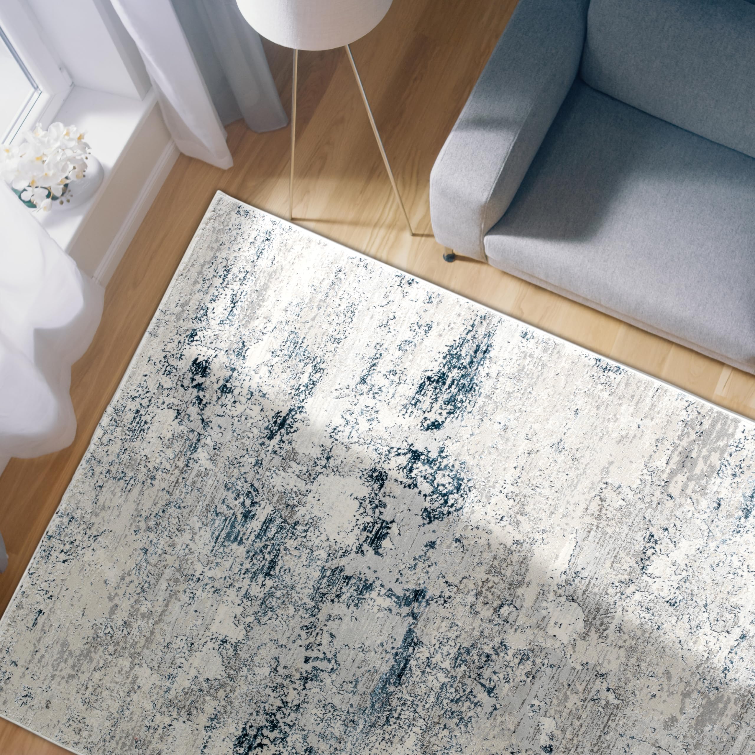 Wysokiej jakości designerski dywan Antea — nowoczesny dywan z krótkim runem — dywan do pokoju w stylu vintage – (133 x 190 cm, niebieski/kremowy vintage)