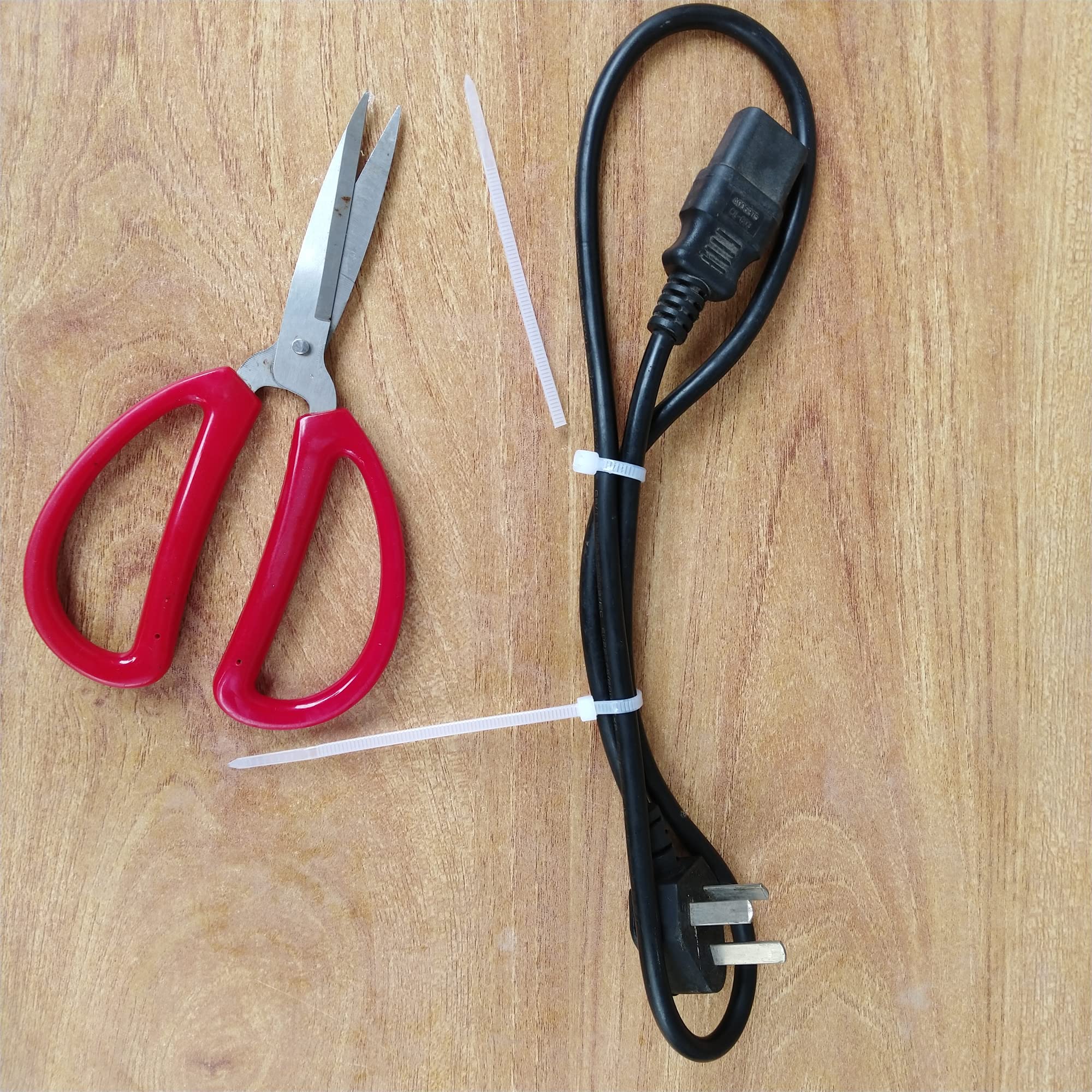 Opaski na zamek błyskawiczny, 1000 szt. opasek kablowych 15 cm, wytrzymałe, wysokiej jakości plastikowe opaski druciane o wytrzymałości na rozciąganie 18 kg, odporne na promieniowanie UV,