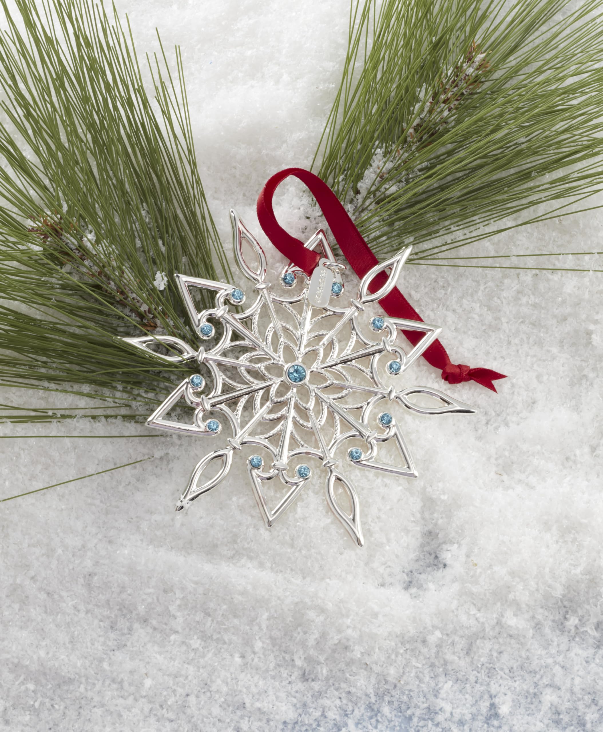 Amazon.com: Lenox Ornament, 2025 Snow Majesty Silverplate Ornament