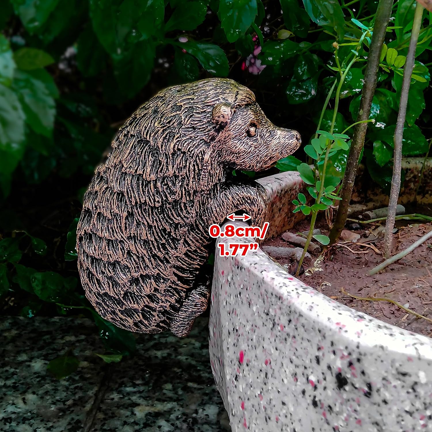 Hedgehog Pot Buddy Decorative Plant Hanger Flower Hugger Decorations for Plants Potted Accessories Huggers Planters –Collection Miniature Fairy Garden and Terrarium Vase Mini Figure Antique Bronze