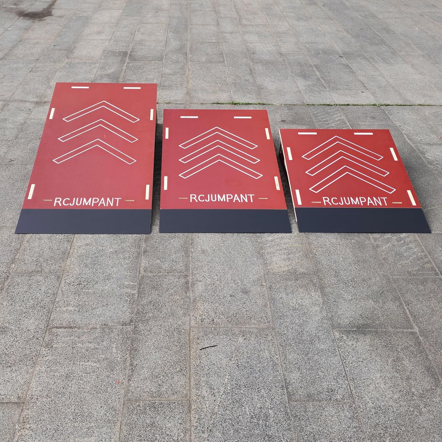 Skateboard & Bike Ramp, RC Car Ramp– Heavy-Duty BMX, Scooter Ramp with Iron Plate – 3 Sizes, Portable, Non-Slip, Tool-Free Assembly (Red, 26 "L x 24" W x 8 "H)