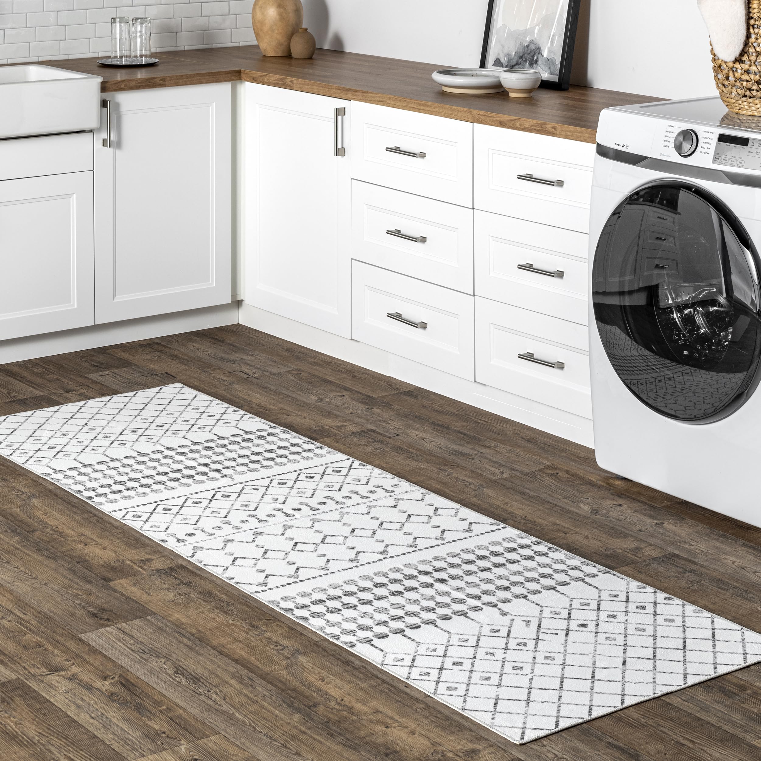 Tapis antidérapant lavable en machine nuLOOM gris Blythe pour chambre
