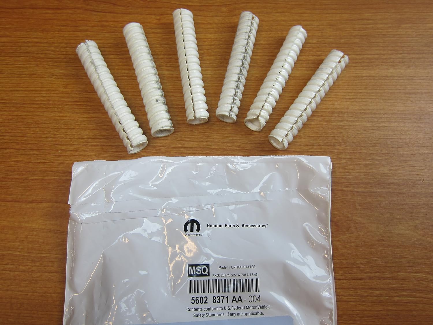 Jeep 4.0L Fuel Injector Insulator Sleeve Set Mopar OEM