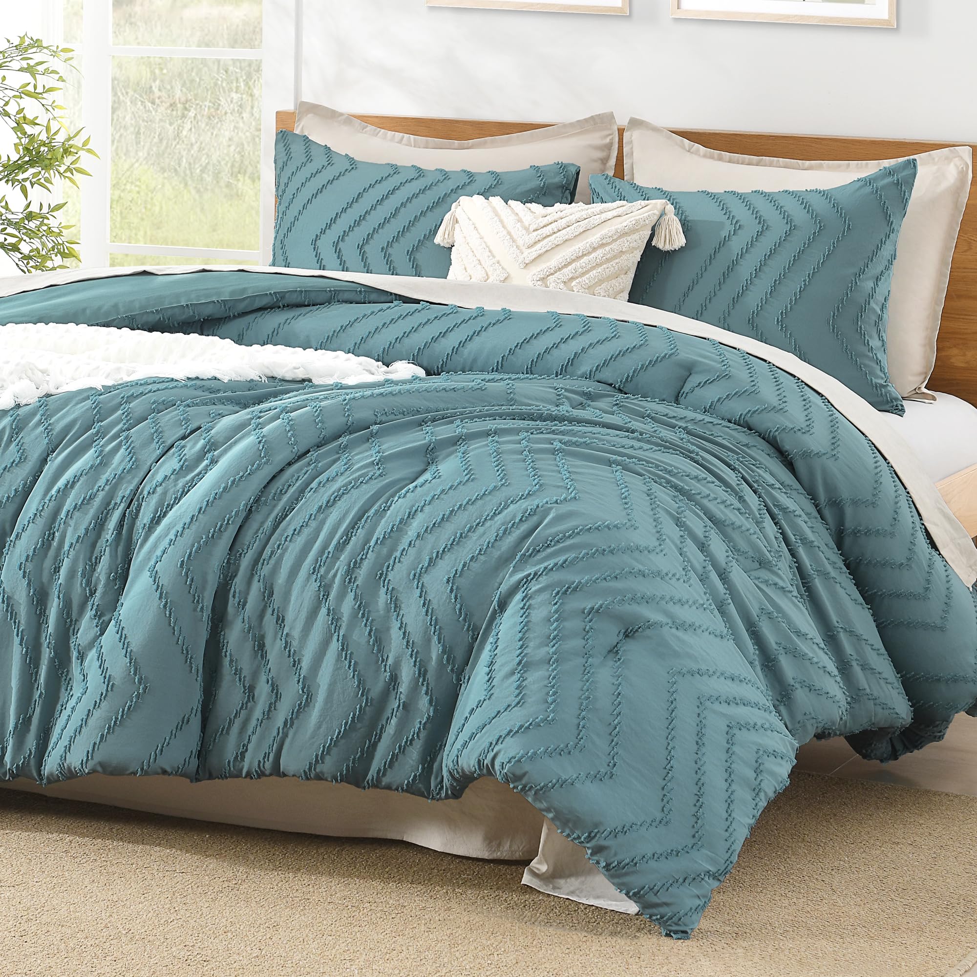 Litanika Grayish Teal Queen Size Comforter Sets, 3 Pieces Lightweight Chevron Tufted Bedding Comforter Set, Fluffy Down Alternative Comforter Bed Set Gift Choice (90x90In Comforter and 2 Pillowcases)