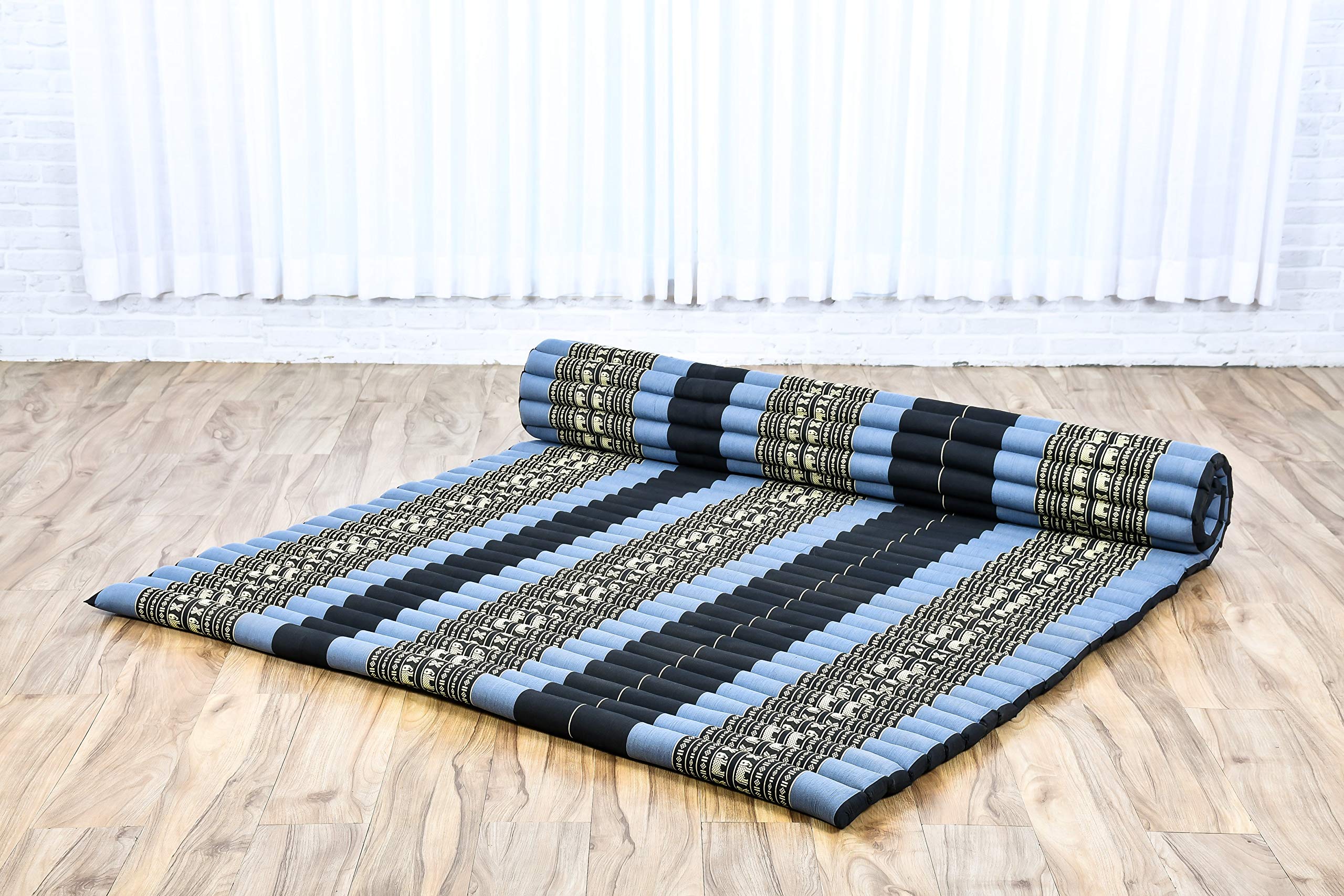 Leewadee Rollable Floor Mat XL â€“ Comfortable and Rollable Thai Mattress, Large Massage Mat Filled with Eco-Friendly Kapok, Perfect to Use as a Sleeping Mat 75 x 57 inches, blue