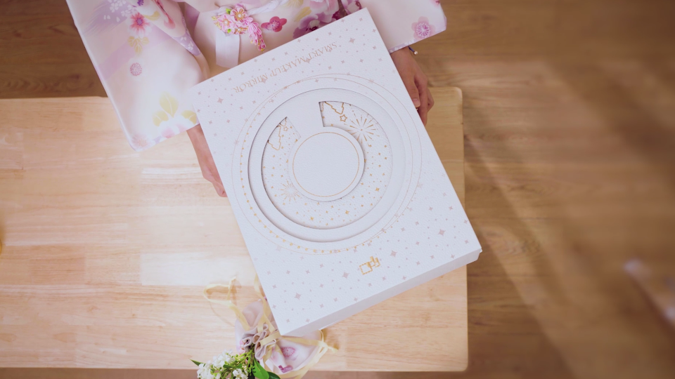 FPD スマート 卓上 鏡 ライト付き 女優ミラー AI 肌診断 Amazon.co.jp: FPD スマート 卓上 鏡 ライト付き 女優ミラー AI