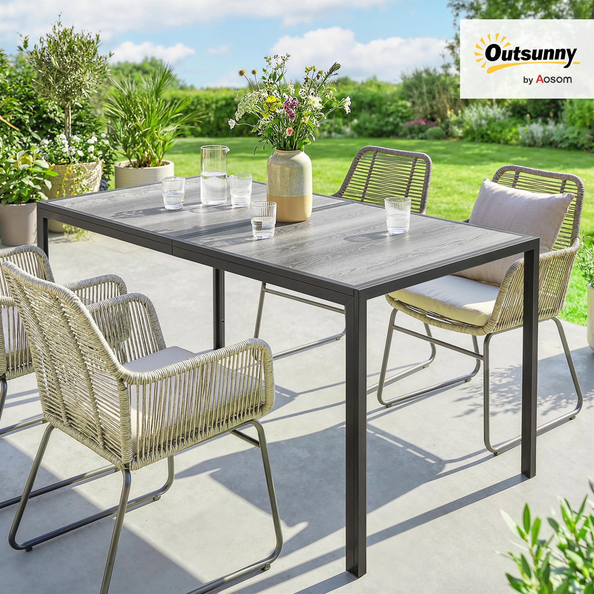 Outsunny Table de Jardin rectangulaire pour 4 à 6 Personnes, Table à Manger extérieure avec Plateau à Effet Bois et Pieds en Acier, pour Balcon, Porche, terrasse, 150 x 80 x 74 cm, Gris