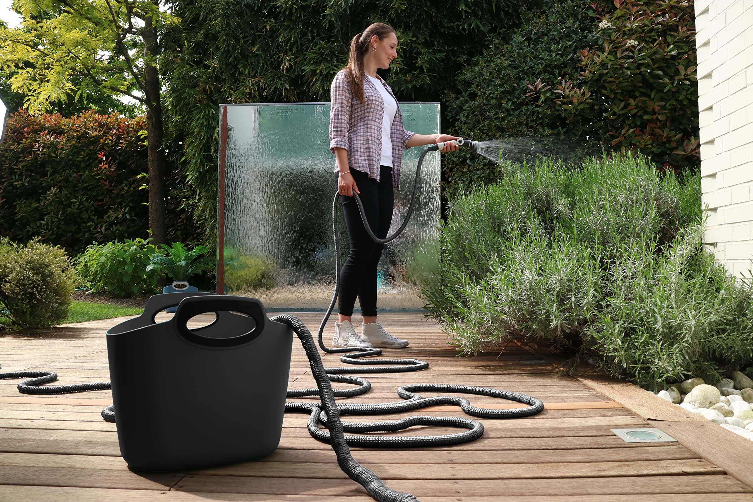 G.F. SRL, Aquapop Grey Edition limitée comprend 25 mètres de Tuyau Auto-extensible PRODUIT EN ITALIE, sac de rangement, Lance 8 jets et Raccords, pour l’Arrosage de Jardins et Balcons, Gris foncé