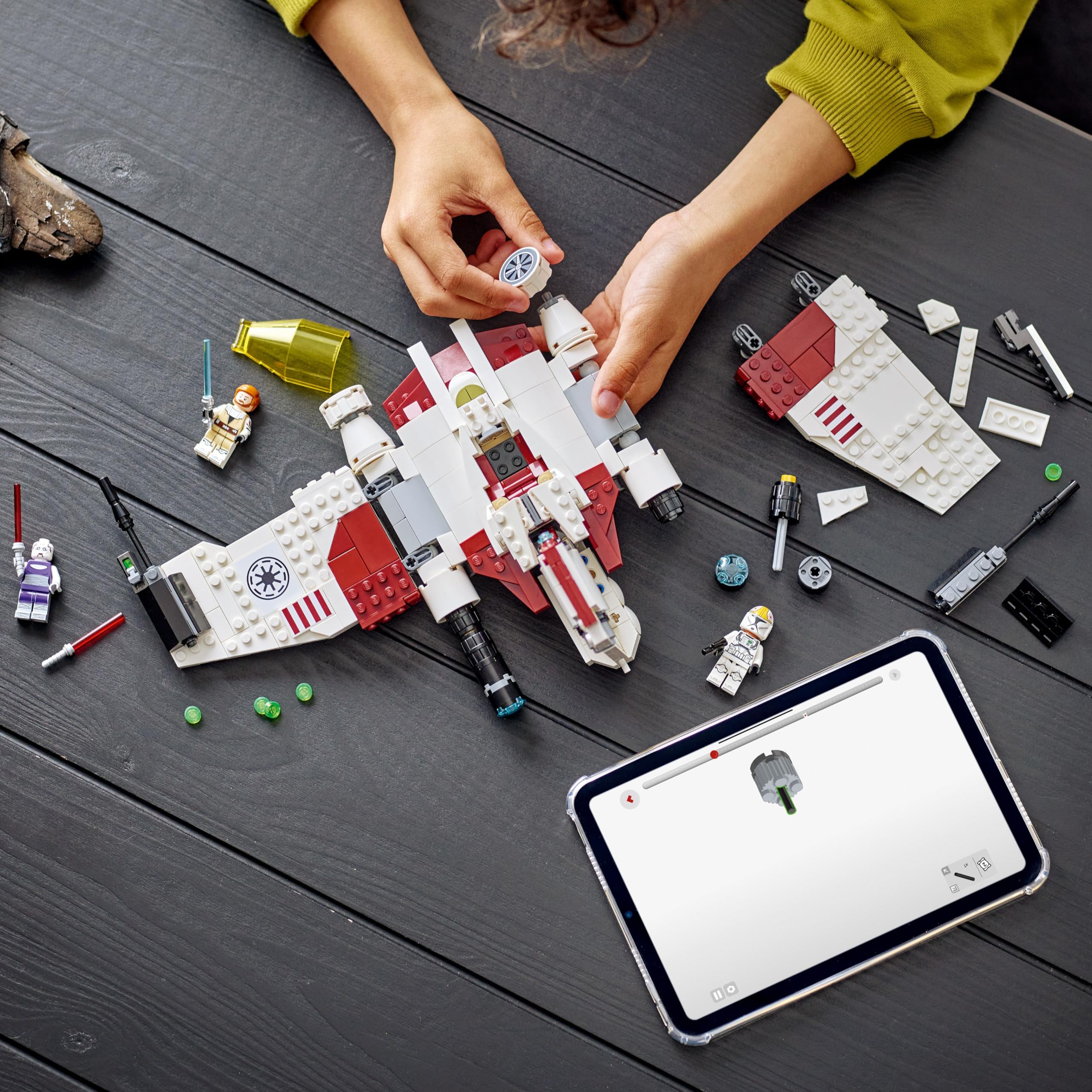 LEGO Star Wars Myśliwiec V-19 Torrent 75432 | Zabawka dla 9-latka, zestaw z figurkami, prezent Star Wars dla dzieci, klocki dla chłopca i dziewczynki, 567 elementów