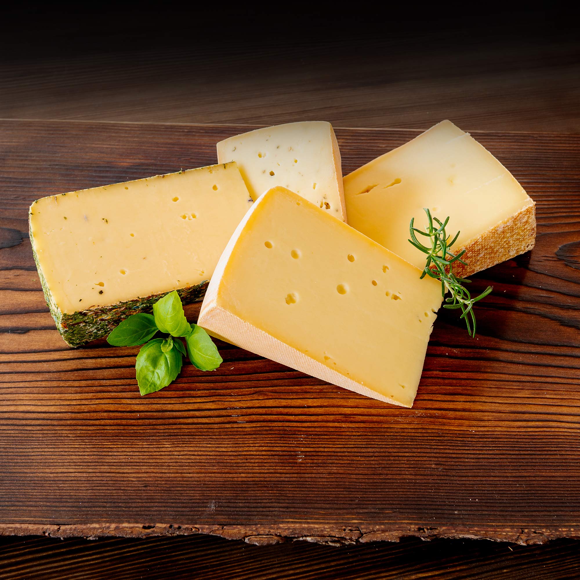 WURSTBARON® Hartkäse Paket 790g - Set aus verschiedenen Käsesorten am Stück