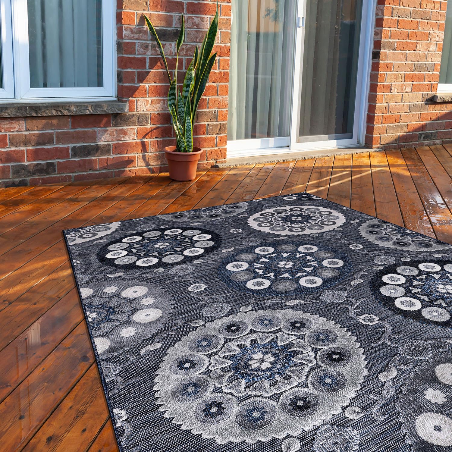 CAMILSON Indoor Outdoor Rug 6x9 Bohemian Medallion Floral Area Rugs for Indoor and Outdoor Patios Easy-Cleaning Non-Shedding Living Room Garden and