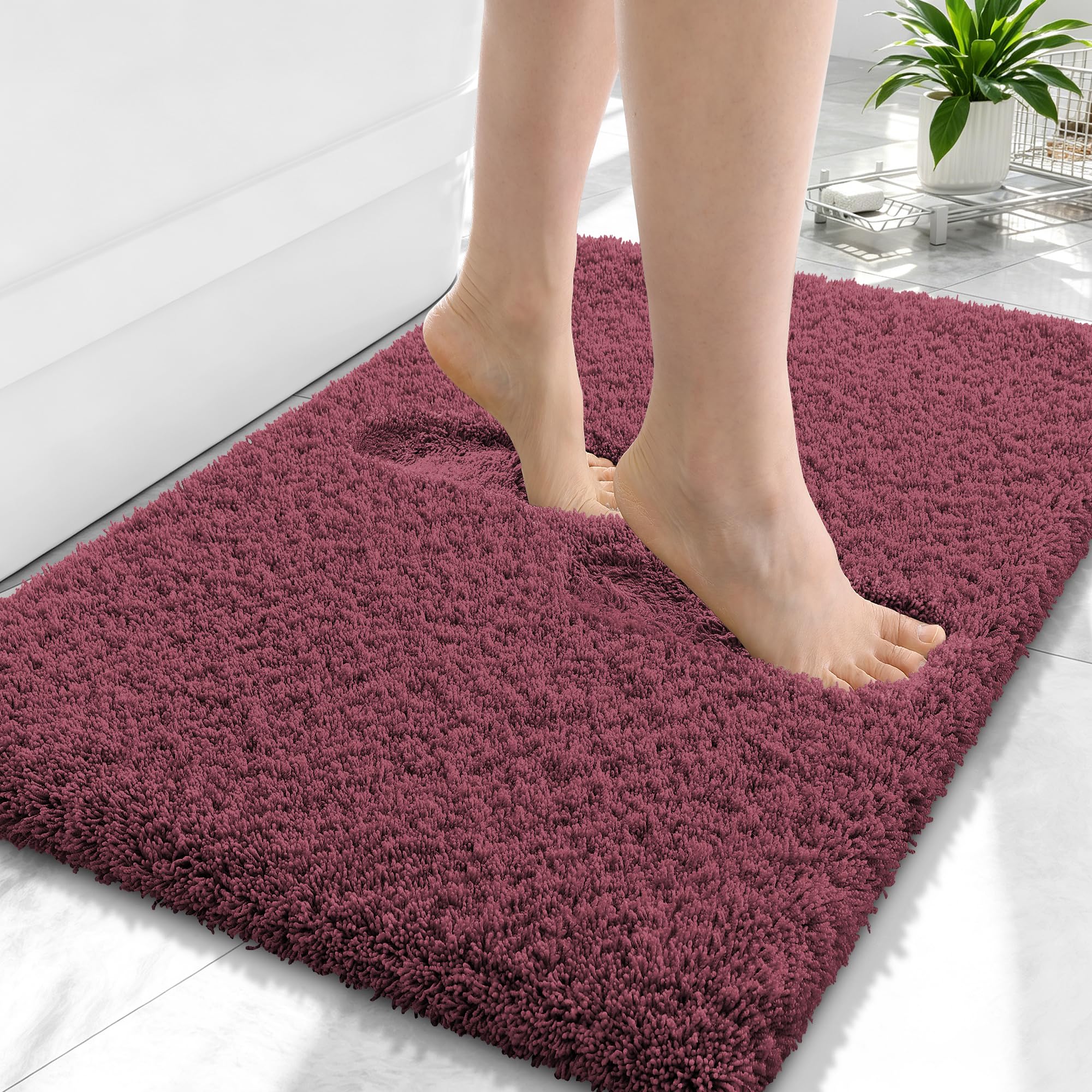 OLANLY Microfiber Small Bathroom Rugs 24x16, Ultra Soft Bath Mat, Burgundy