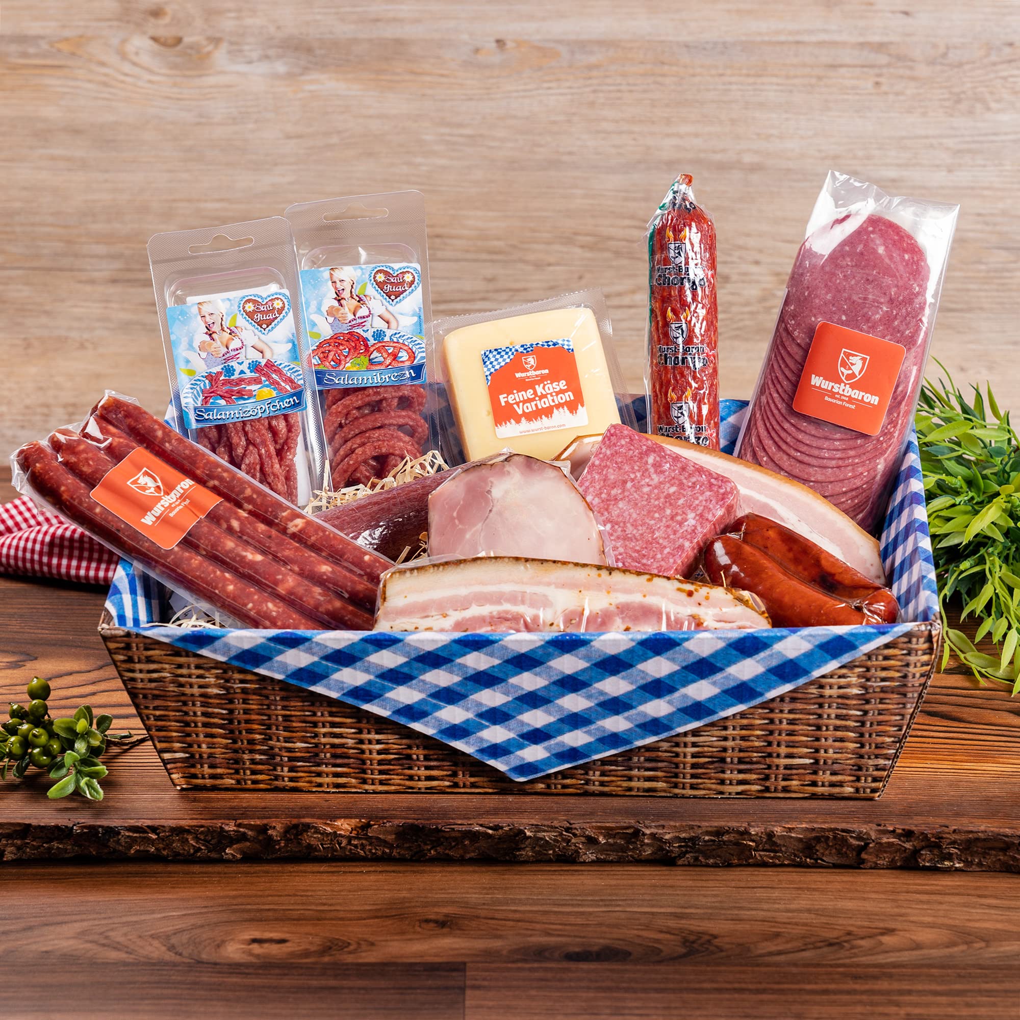 WURSTBARON® Geschenkbox Bayern Maxi, Geschenkpaket mit Salami, Schinken und Speck, Wurstpaket mit ca. 1,9 kg