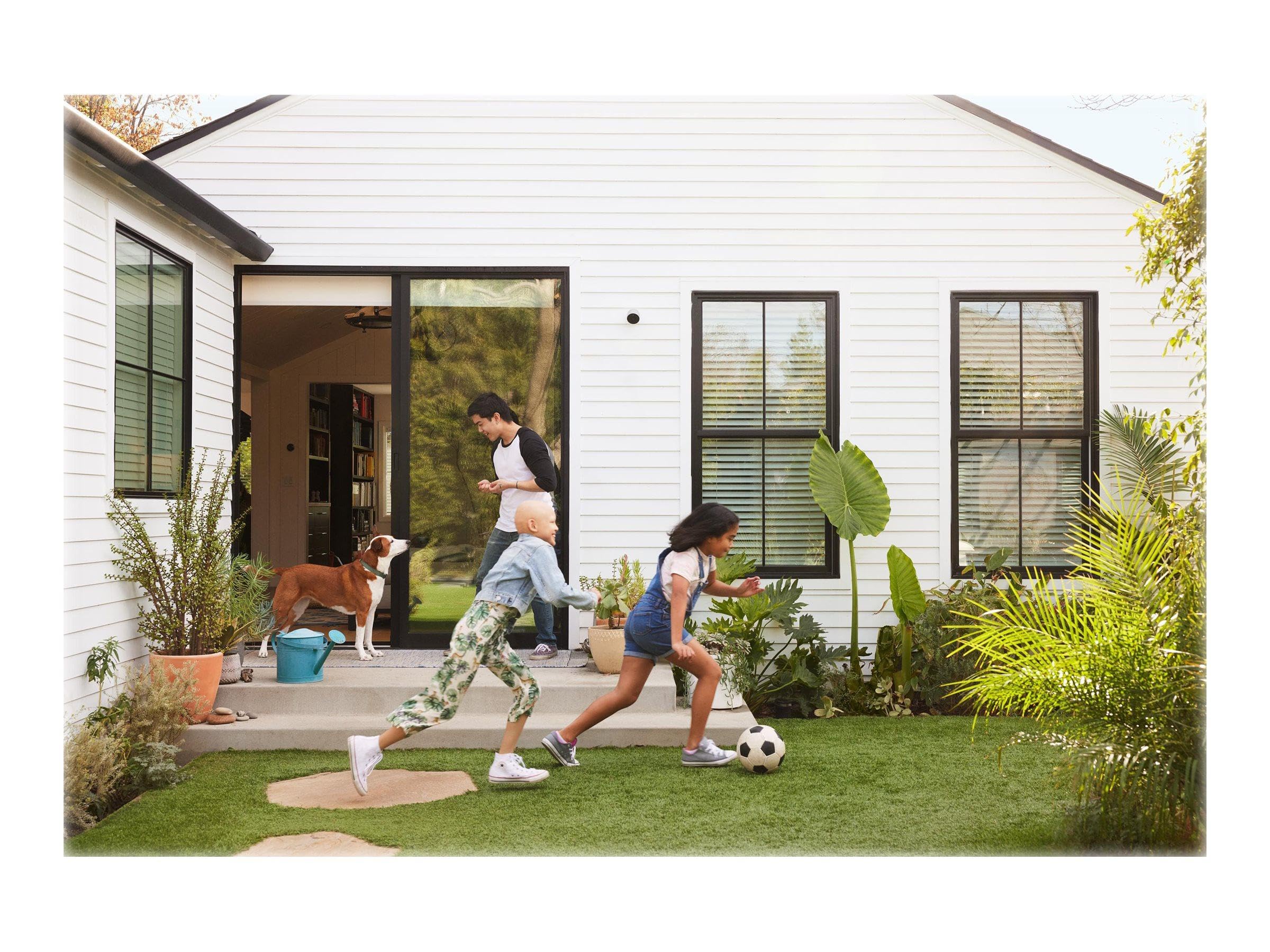 Google Nest Cam Caméra de Surveillance Intelligente pour l'intérieur et l'extérieur Blanc 1 pièce (1 pièce)