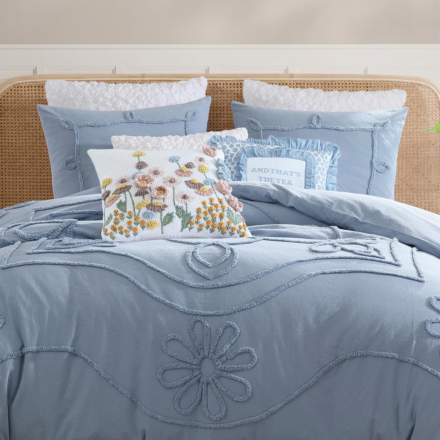Peri Home 100% Cotton 3-Piece Comforter and Sham Set, King, Blue Retro Scroll - Image 3