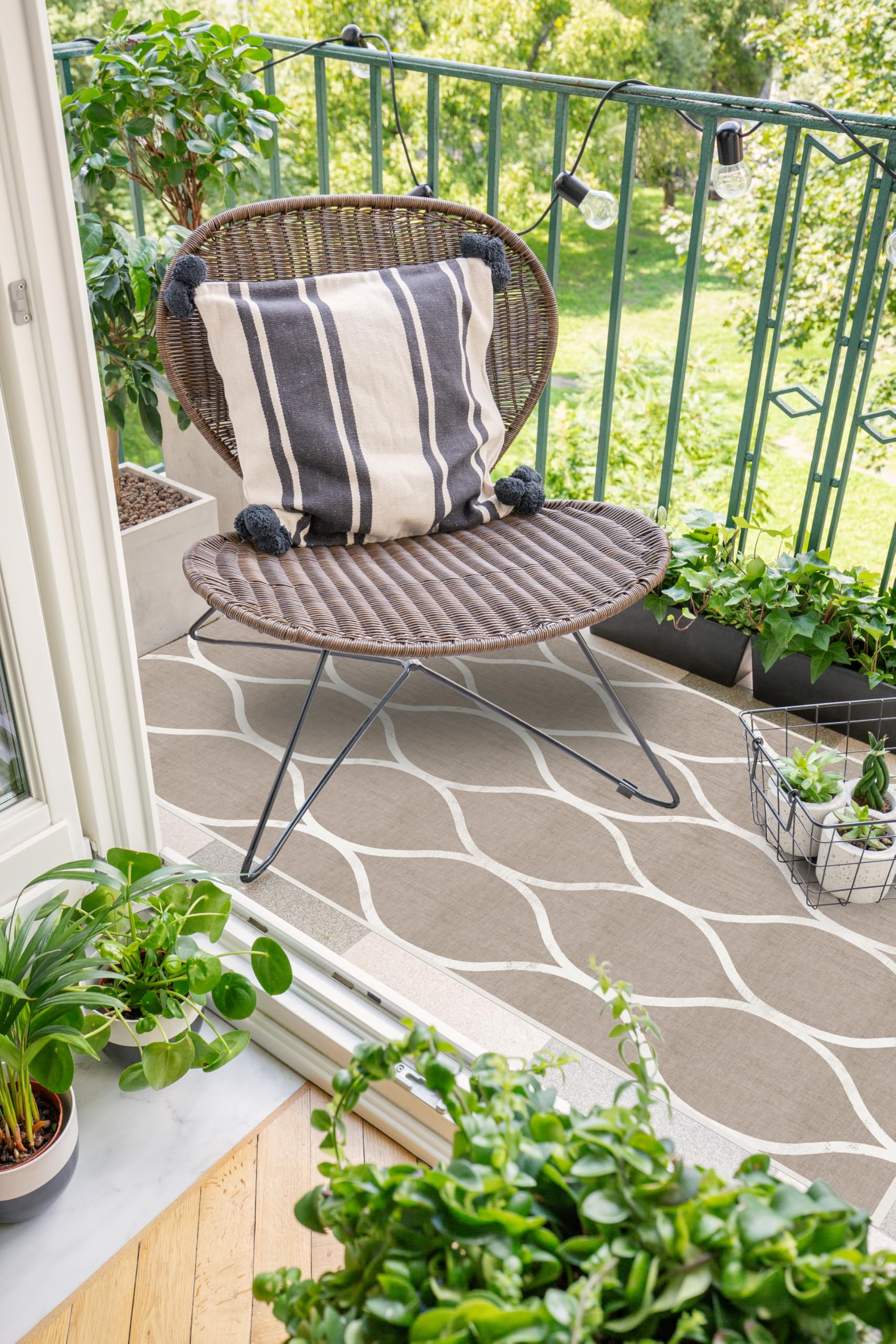 VINILIKO Design | Alfombra Vinílica Lisa Impresa - Celosía Marrón 66x100 cm - Interior y Exterior, Antideslizante, Impermeable, Lavable - Oriental Moderna - Alfombra Vinilo Salón, Terraza