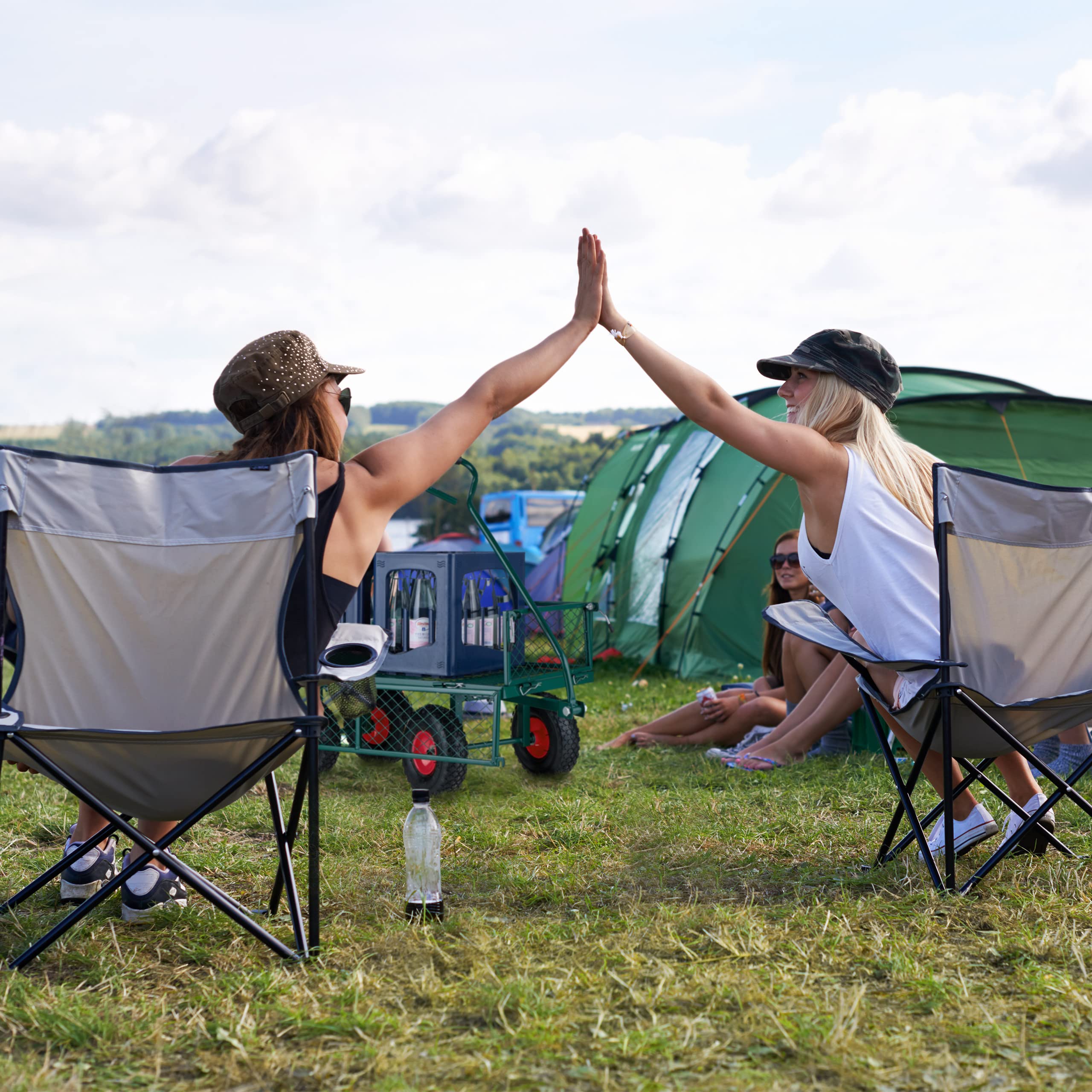 Relaxdays Handwagen, praktischer Bollerwagen für den Garten, Luftbereifung, klappbare Seitenteile, bis 200 kg, grün-rot