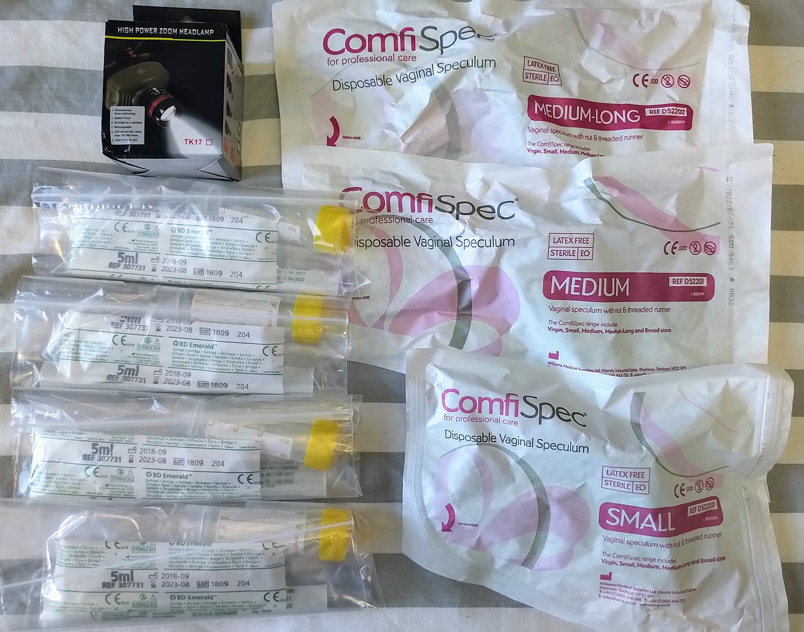 Full Artificial Insemination KIT for Human with Three Sizes of SPECULUMS, Syringes, STERILE Extension Tubes and POTS for Home AI