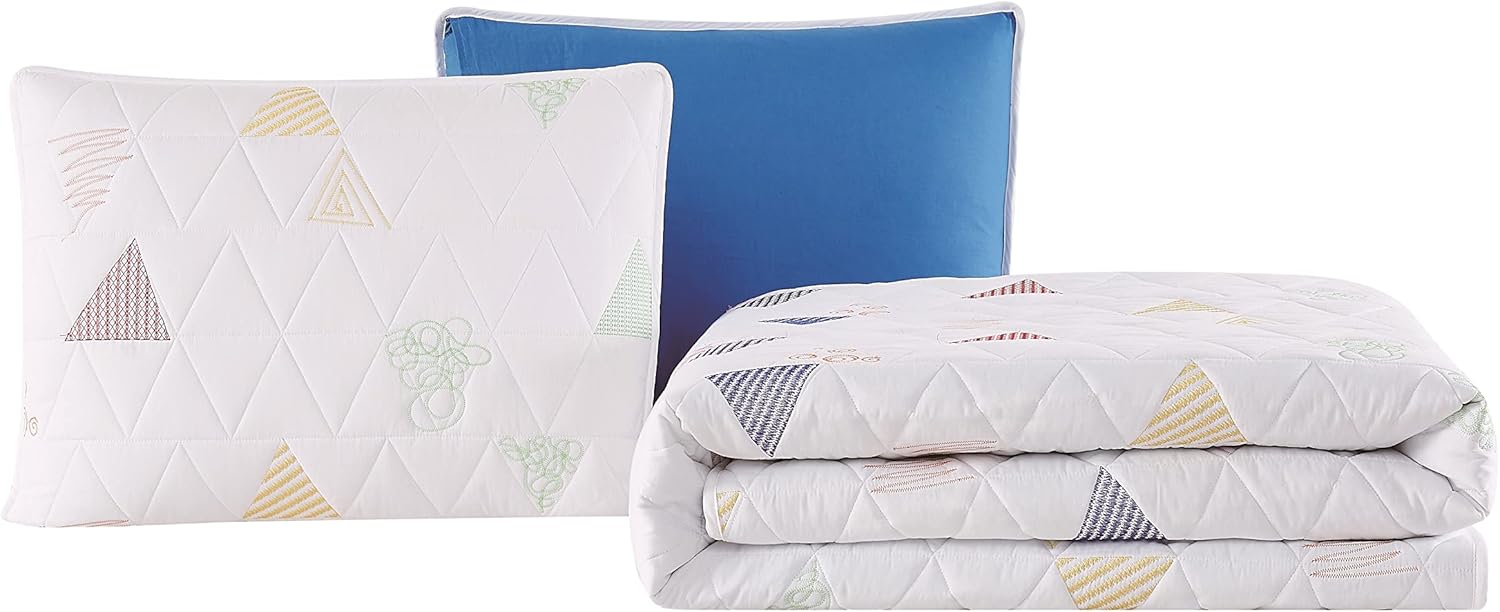 Crayola Triangle Embroidered 2 Piece Twin Quilt Set