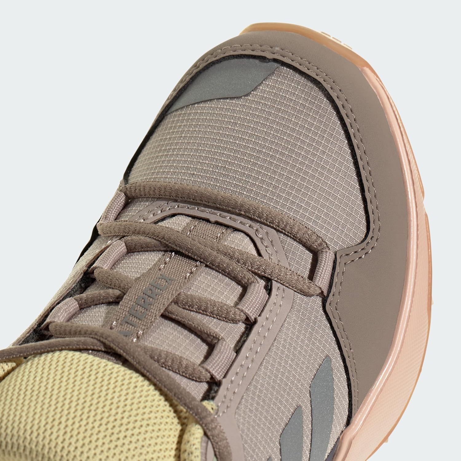 adidas Unisex Terrex AX4R Endless Ripstop Low Top Hiking Shoes (Little Kid/Big Kid) Gum/Semi Impact Orange/Wonder Taupe 5 Medium