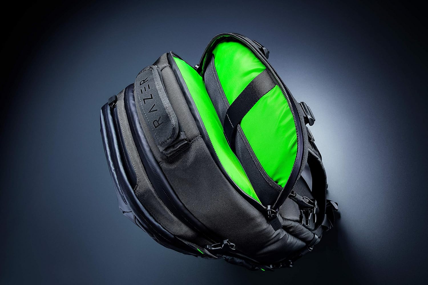 Suреr Dеаl Prоduсt Razer Rogue v3 17.3 Gaming Laptop Backpack: Tear and Water Resistant Exterior - Mesh Side Pocket for Water Bottles - Dedicated Laptop Compartment - Made to Fit 17 inch Laptops Frее Shірріng Ovеr $50 Razer Rogue v3 17.3 Gaming Laptop Backpack: Tear and Water Resistant Exterior - Mesh Side Pocket for Water Bottles - Dedicated Laptop Compartment - Made to Fit 17 inch Laptops