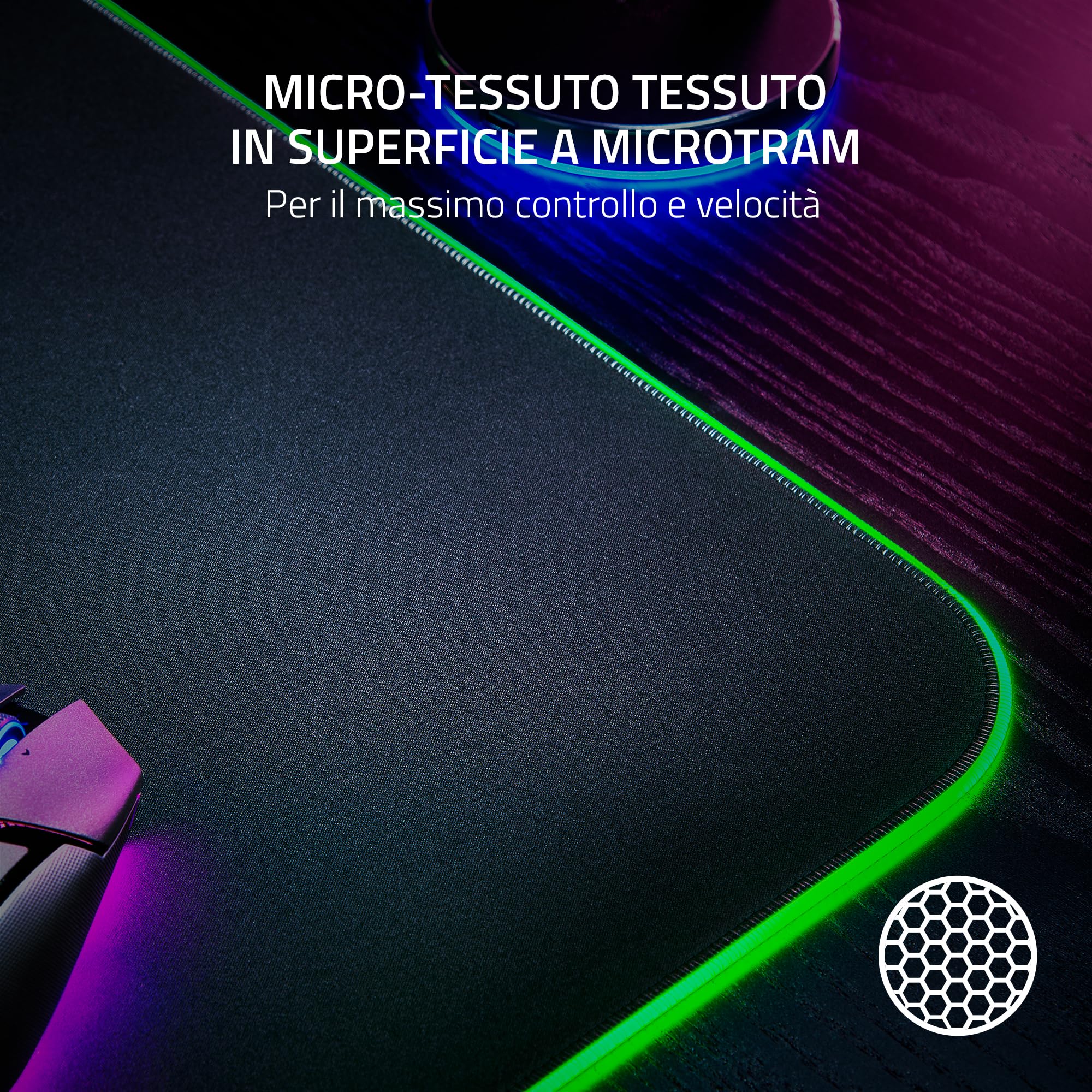 Razer Goliathus Chroma 3XL - Tappetino morbido per mouse da gioco (Superficie in tessuto microtesturizzato, Razer Chroma RGB, Ottimizzato per tutte le impostazioni di sensibilità e i sensori) Nero