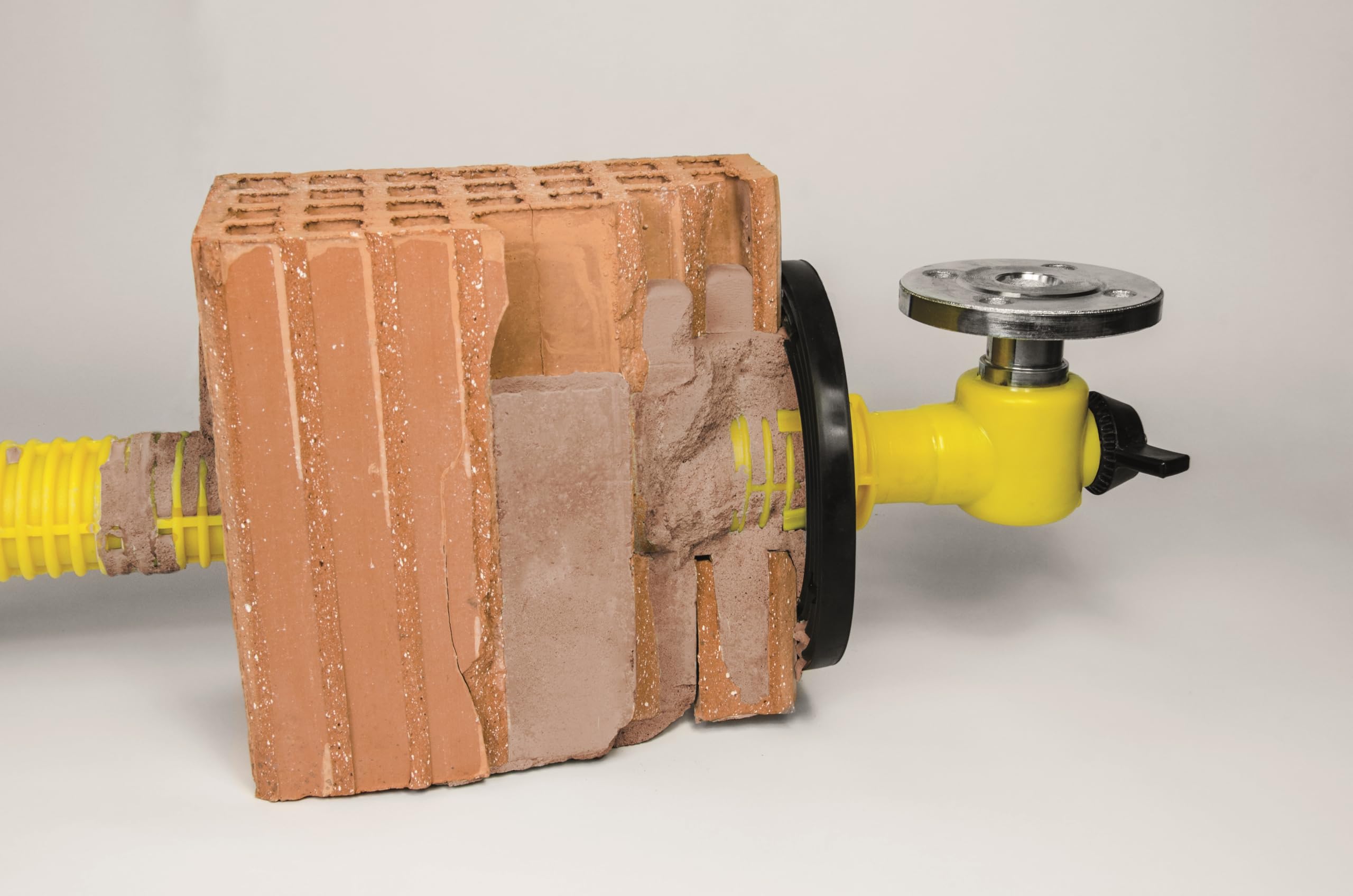 SCHUCK Beto-Fix Plus Vergussmörtel, Quellmörtel für Hausanschlüsse, für den normkonformen Einbau Ihrer Hauseinführung für Gas, Wasser, Telekommunikation und Strom (8, Kilogramm)