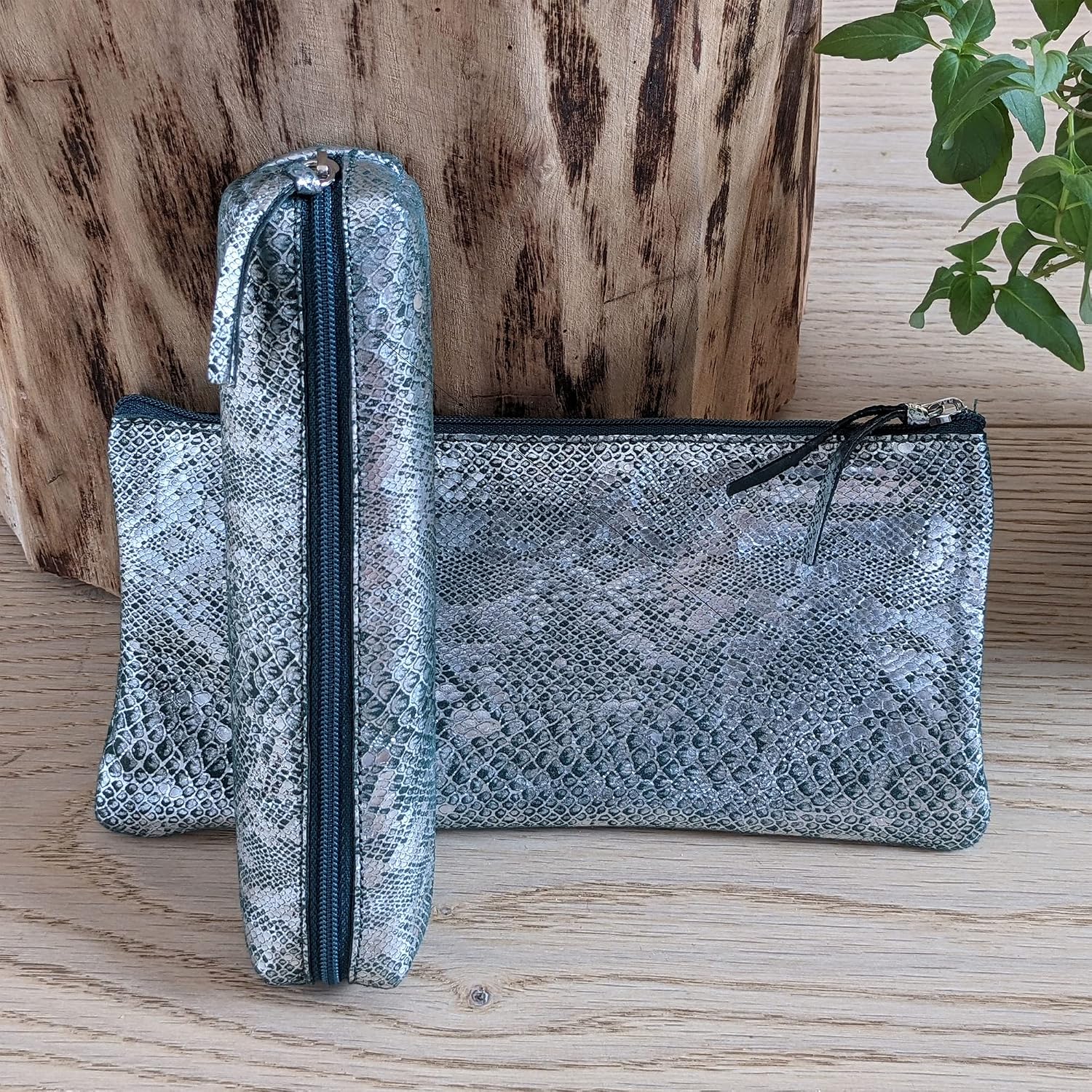Clairefontaine, Ref 410101C, Céleste' Leather Flat Pencil Case, 22 x 11cm, Made From Genuine Lambskin Leather - Image 3
