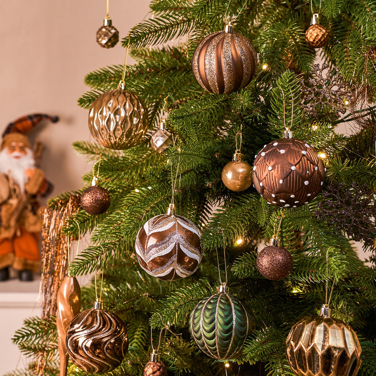 JORNOY Juego de adornos de bolas de Navidad en tono tierra – 70 unidades surtidas de varios tamaños para colgar árbol decoraciones a granel con ganchos para decoración de temporada festiva y Año Nuevo