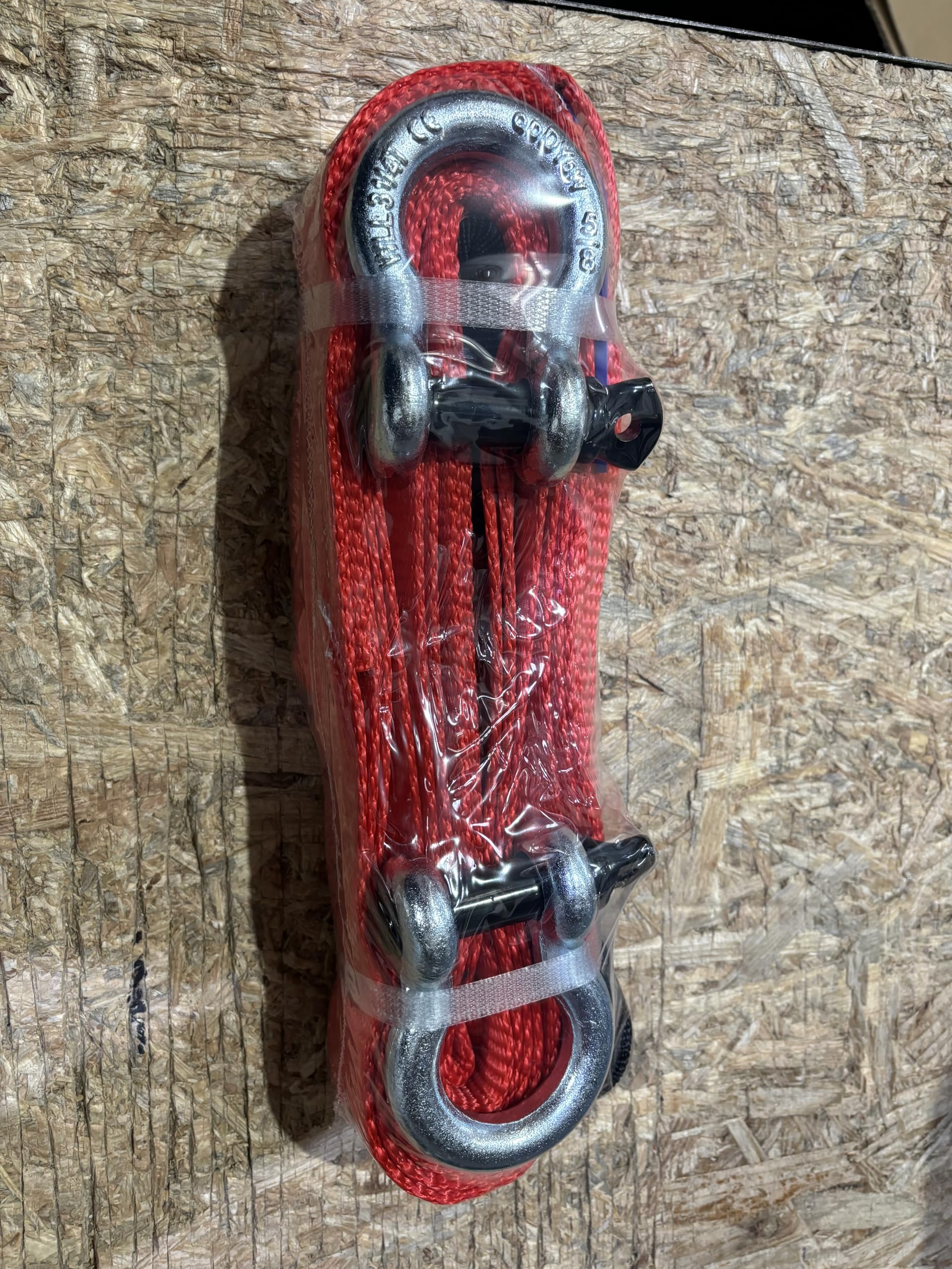INTAKO Sangle de Remorquage 5M (7,5 Tonnes) avec Manilles - Norme en 1492-1 - Corde de Remorquage pour Voiture - Sangle de Traction Ultra Résistante
