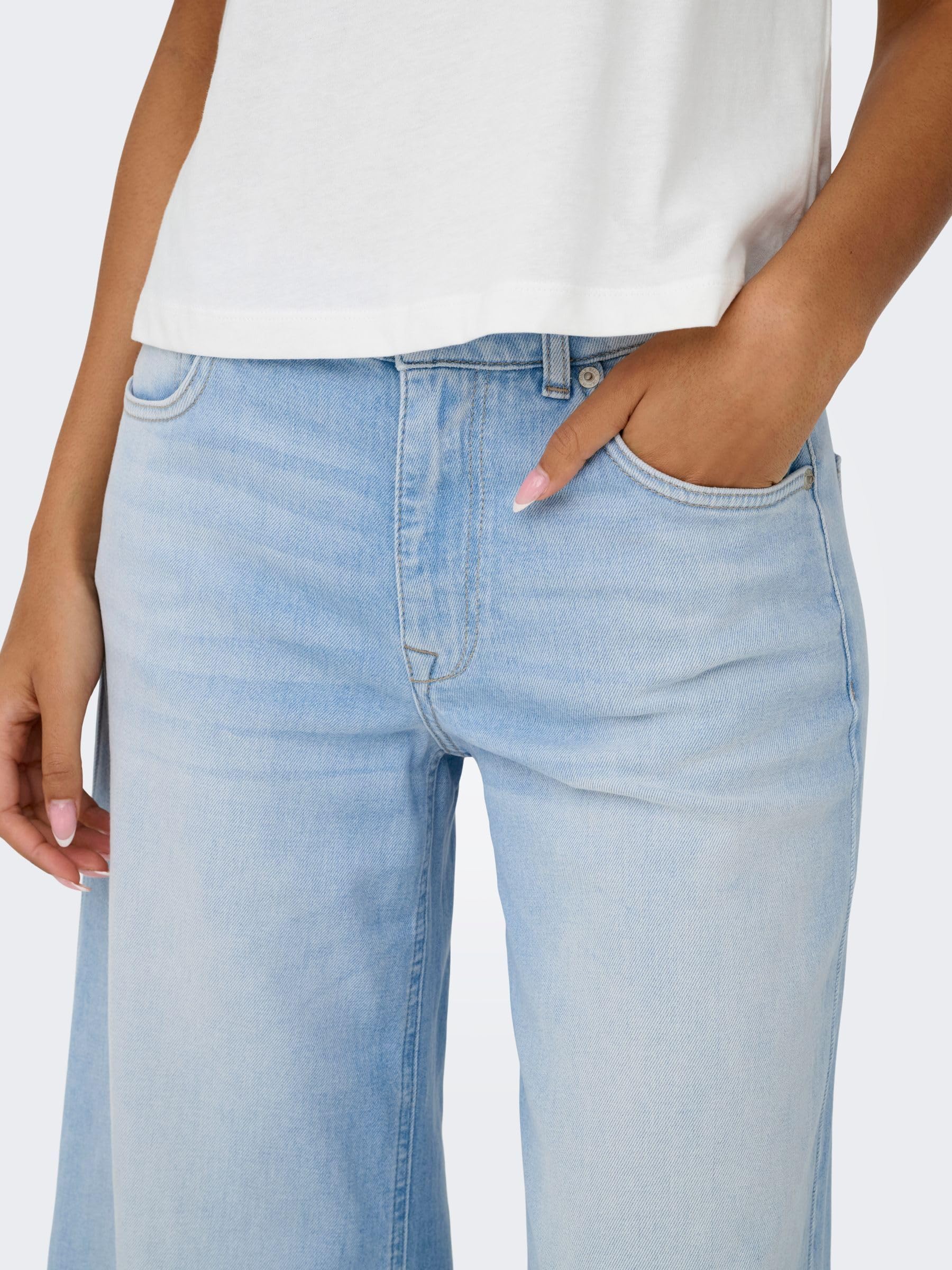 ONLY Female Jeans mit weitem Bein ONLCALIFORNIA Mittlere Taille Flared Jeans