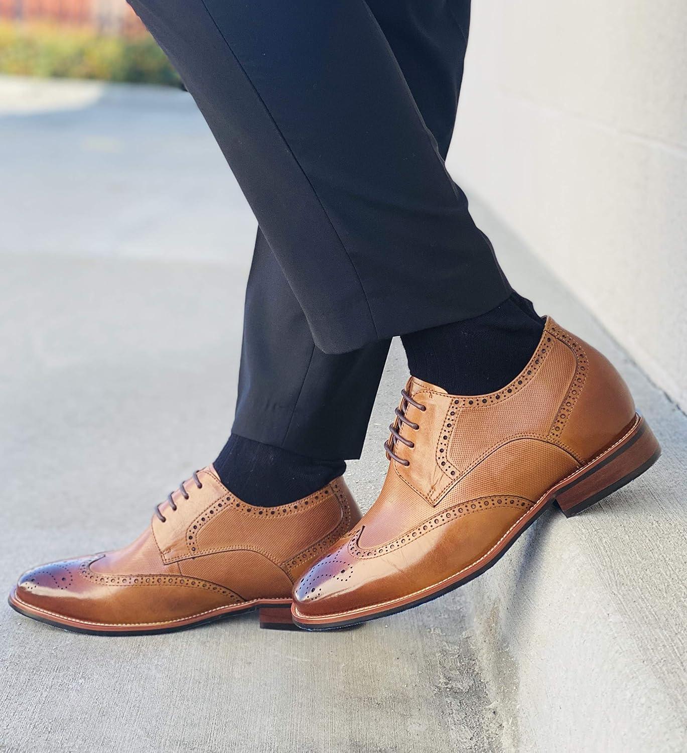 CALTO Men's Invisible Height Increasing Elevator Shoes - Brown Premium Leather Wing-tip Lace-up Formal Oxfords - 3 Inches Taller - Y10652 - Size 9 D(M) US - Image 2