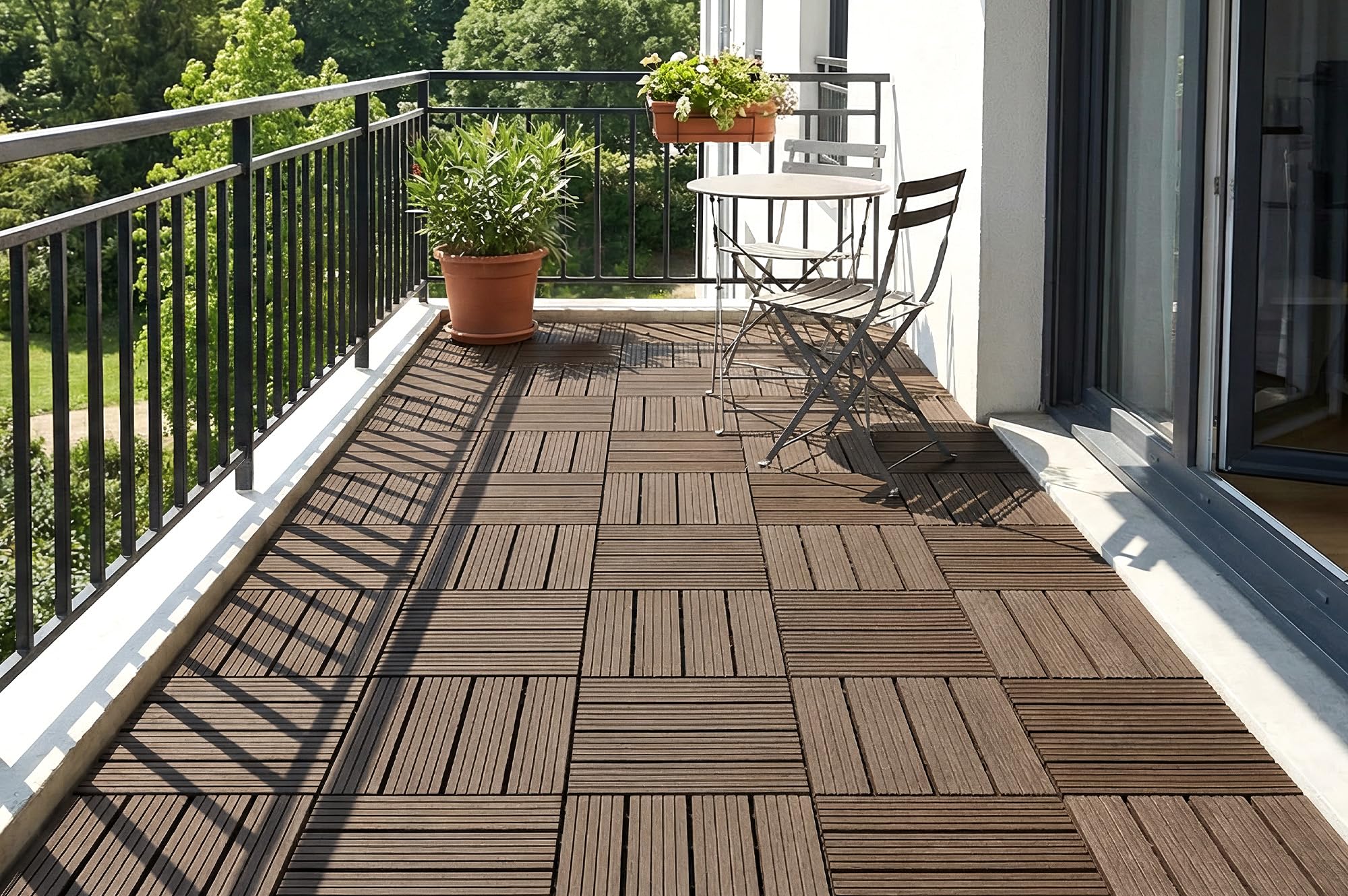 Casanoov Lot de 30 dalles clipsables terrasse en composite SERRA marron rainuré 30x30cm