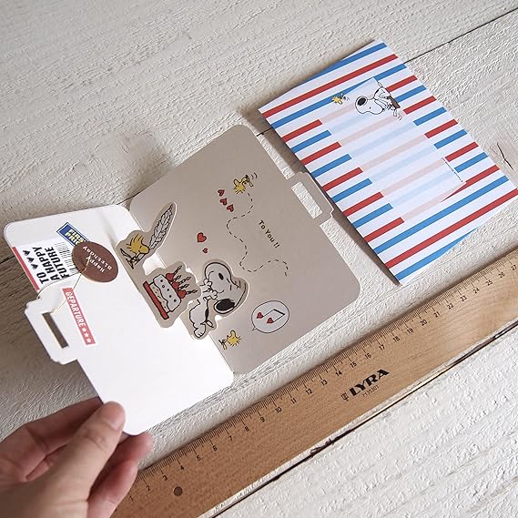 Amazon グリーティングカード Peanuts スヌーピー 立体バースデーカード バースデーラゲッジ グリーティングカード 文房具 オフィス用品