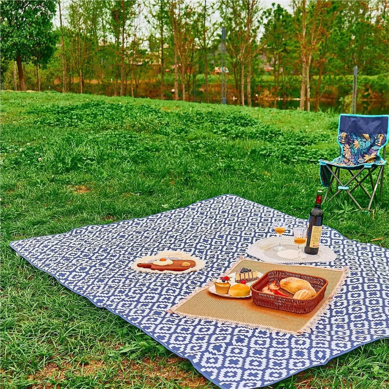 Telo Picnic Grande coperta da picnic con tracolla, impermeabile, anti-sabbia, spiaggia, cuscino singolo, portatile, for parco, viaggio, escursionismo(Blue)
