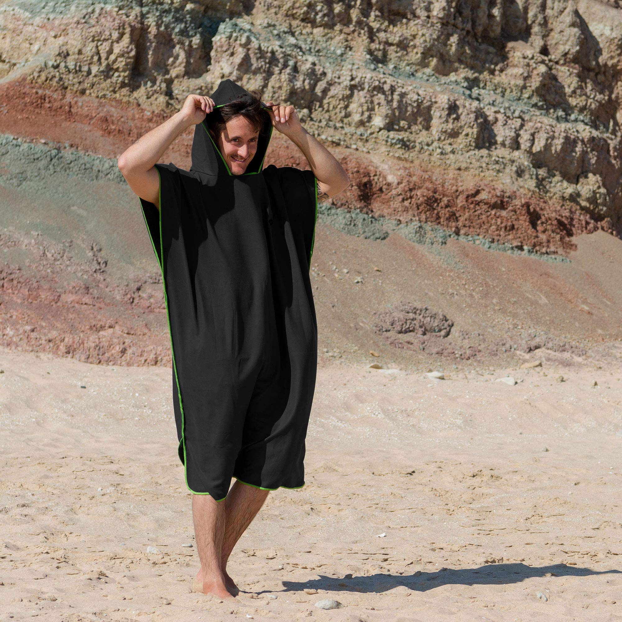 Fit-Flip Poncho Surf per Uomini & Donne come Poncho Extra Lungo di Microfibra, Accappatoio per Cambiarsi e Poncho ad Asciugamano Tutto in Uno