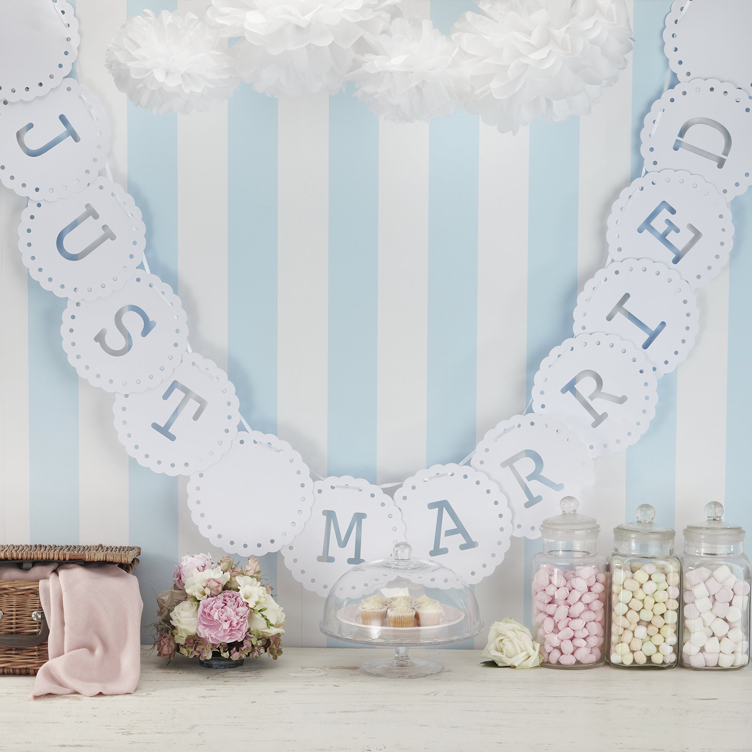 Ginger Ray Just Married Bunting - Wedding or Party Decoration Banner - Vintage Lace